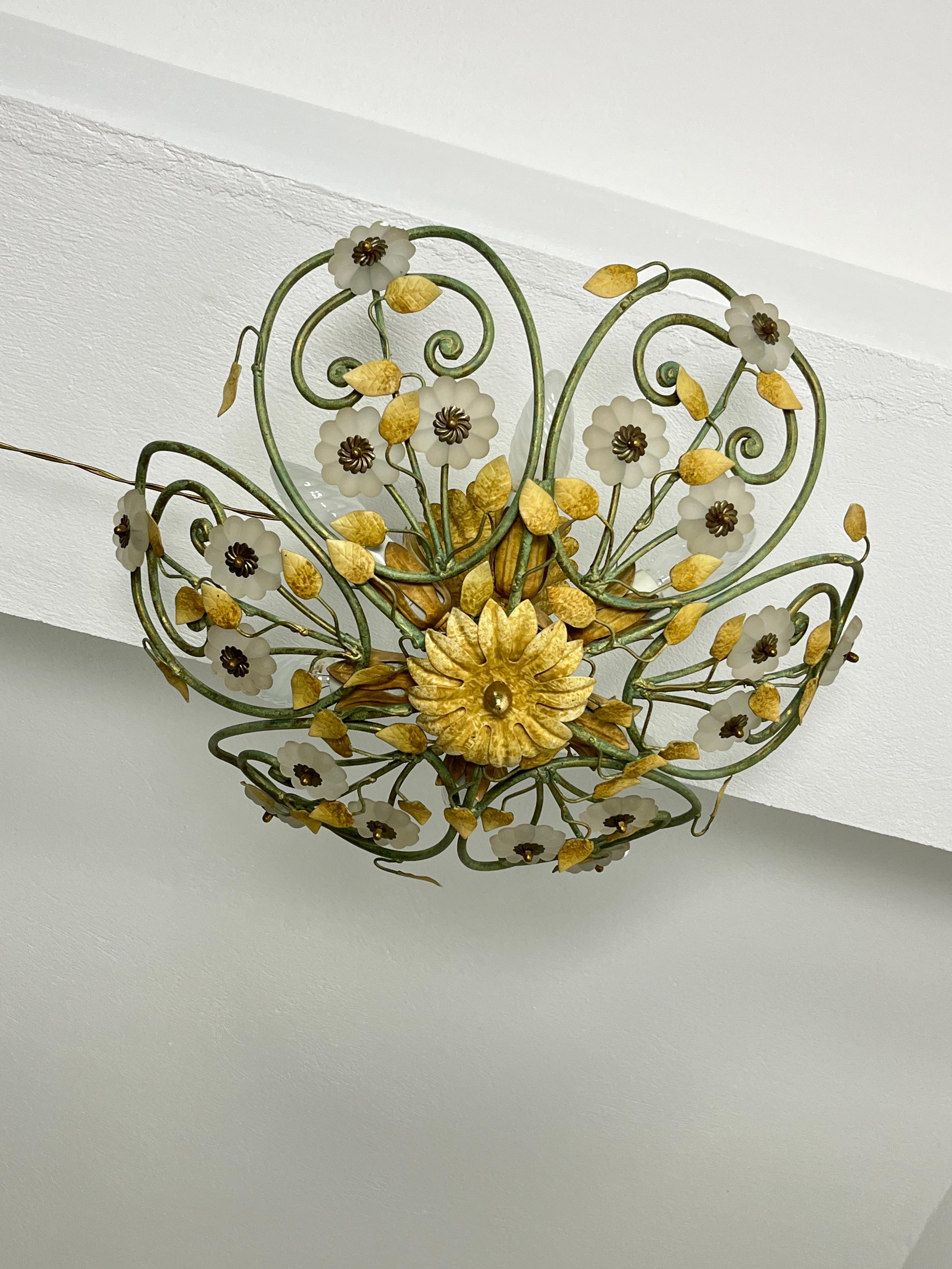 Set of two 6-light decorated wrought iron and Murano glass flowers  ceiling lights, 1980s
Intact and in good condition, E14 bulbs.