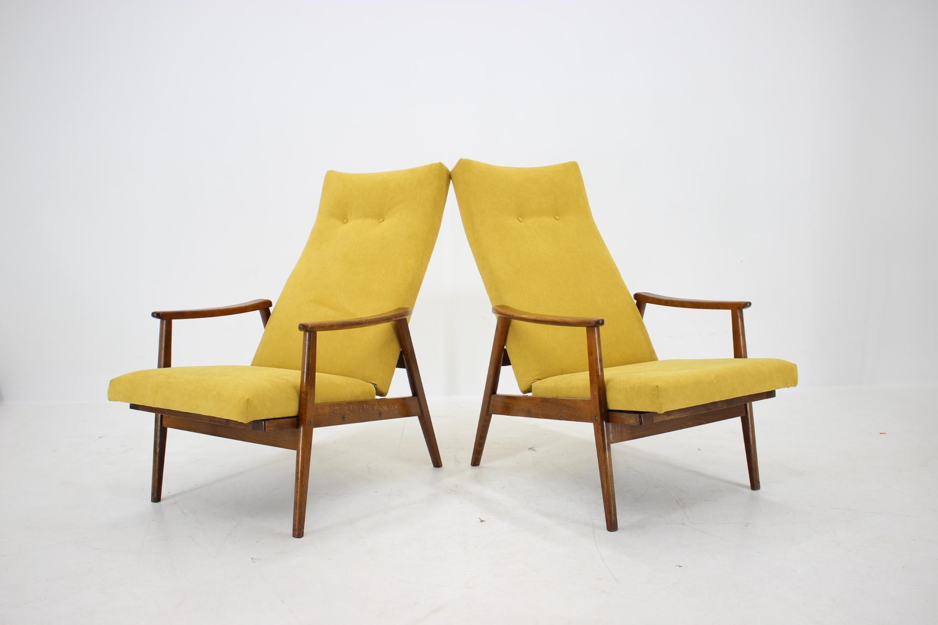 Set of Two Adjustable Armchairs, Thon, 1970 In Good Condition In Praha, CZ