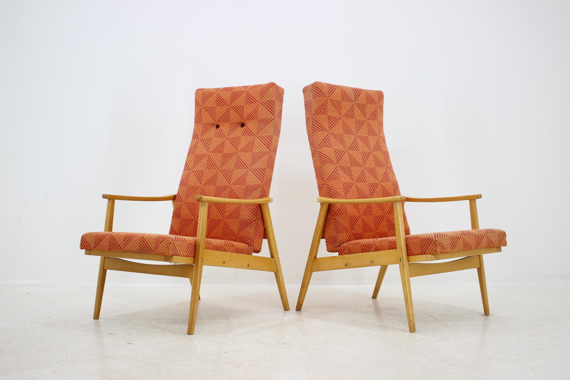 Mid-Century Modern Set of Two Adjustable Armchairs with Footstools, Thon, 1970