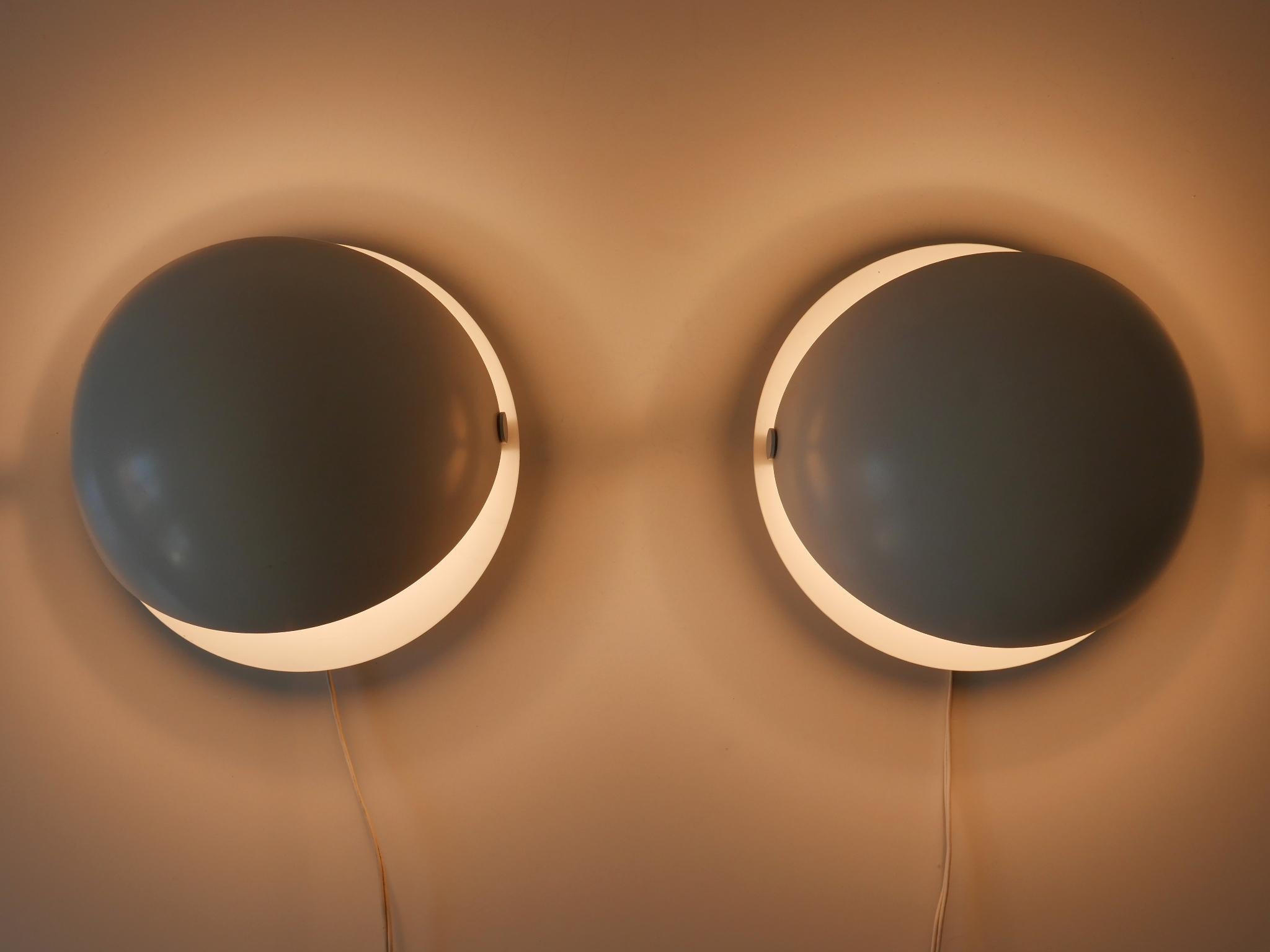 Set di due lampade da parete regolabili in stile Mid-Century Modern Germania anni '60 in vendita 5