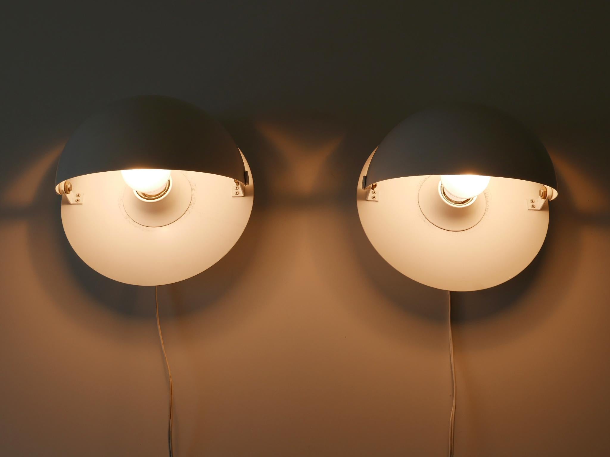 Set di due lampade da parete regolabili in stile Mid-Century Modern Germania anni '60 in vendita 11