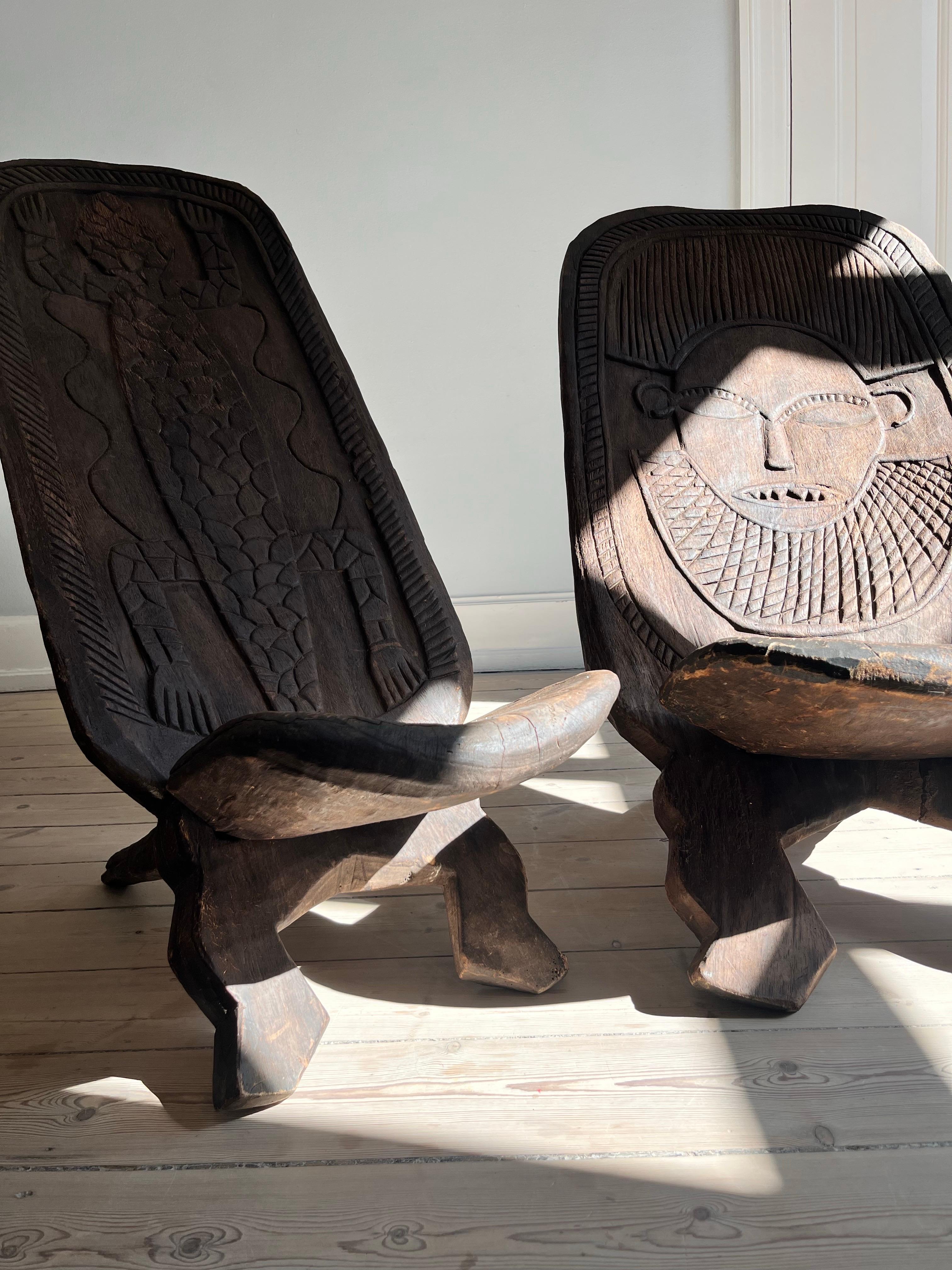 Set of two african 1960s scissor chairs with decorations 2