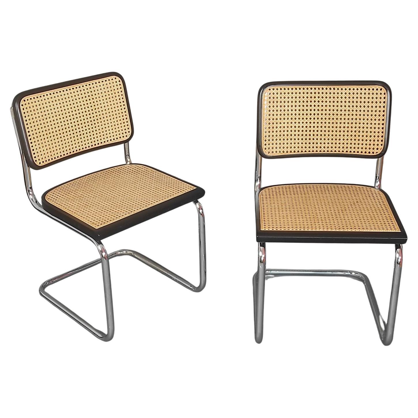 Ensemble de deux chaises Cesca d'après Marcel Breuer, Italie, années 1970 en vente