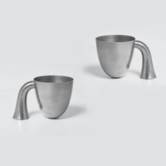 Set aus zwei Aldo Bakker-Tingefäßen „Support“ von Karakter