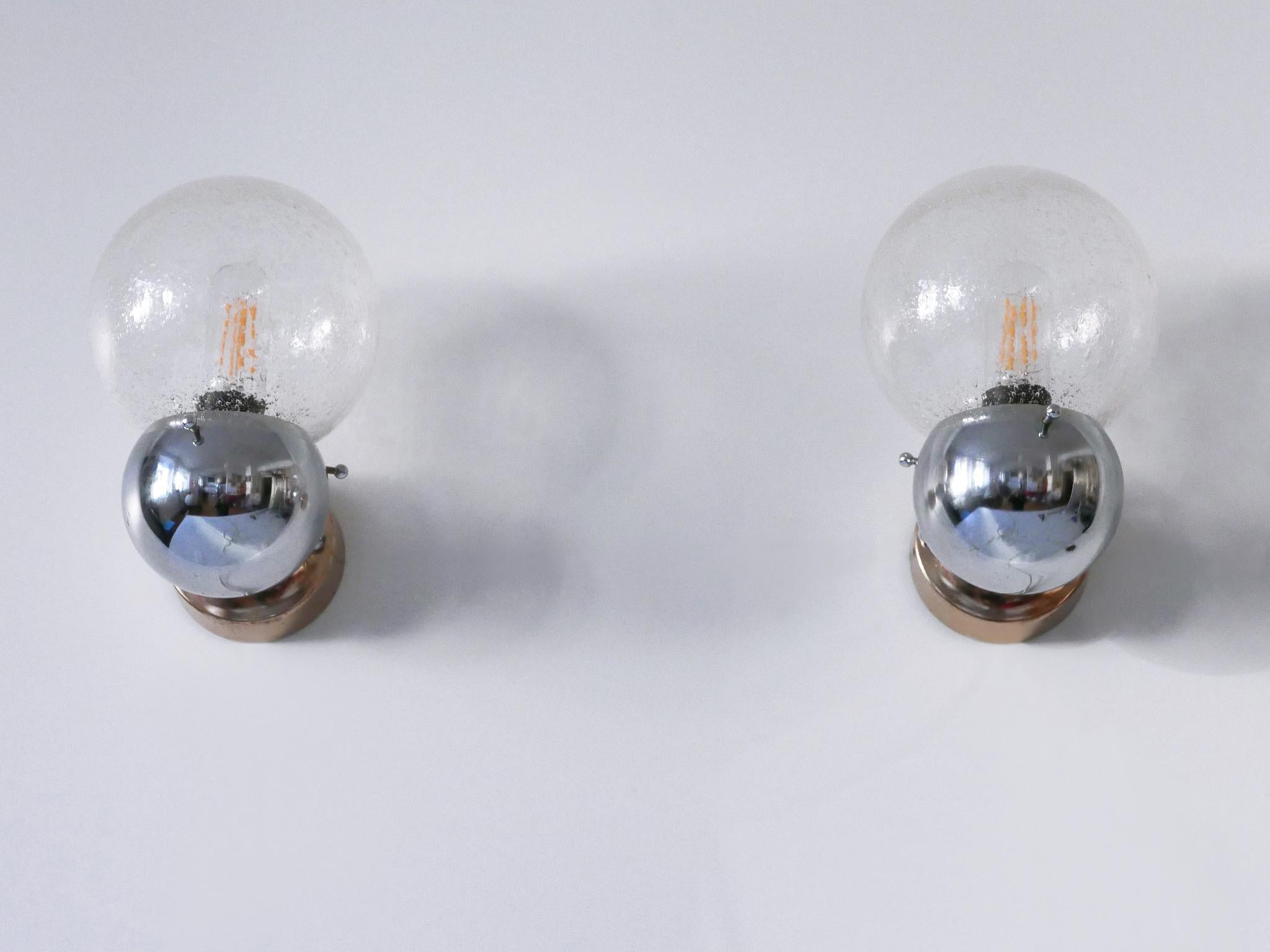 Ensemble de deux superbes appliques modernes mi-siècle en verre et métal Allemagne des années 1970 en vente 8