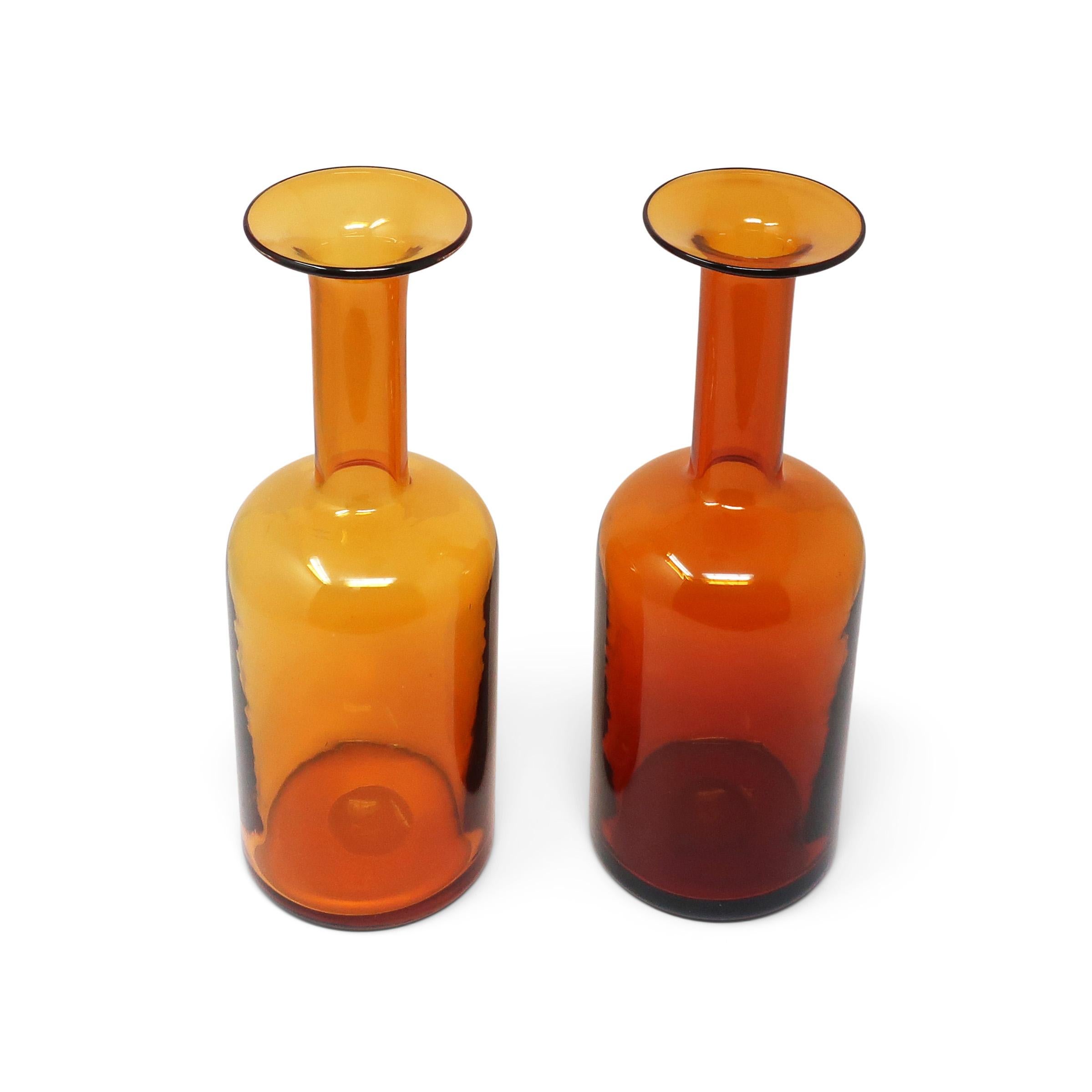 Scandinavian Modern Set of Two Amber Glass Gulvvase Vases by Otto Brauer for Holmegaard  For Sale