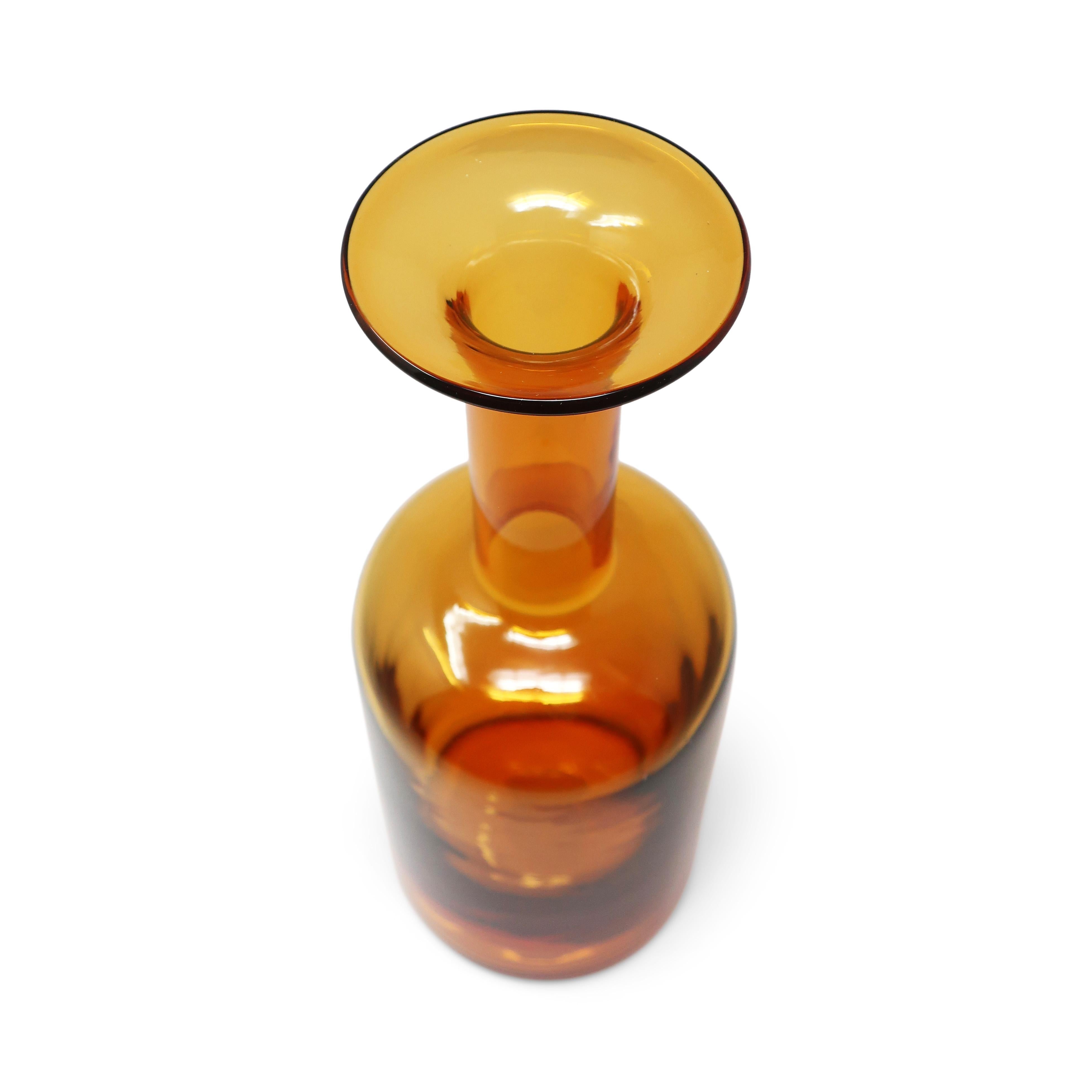 Set of Two Amber Glass Gulvvase Vases by Otto Brauer for Holmegaard  For Sale 3