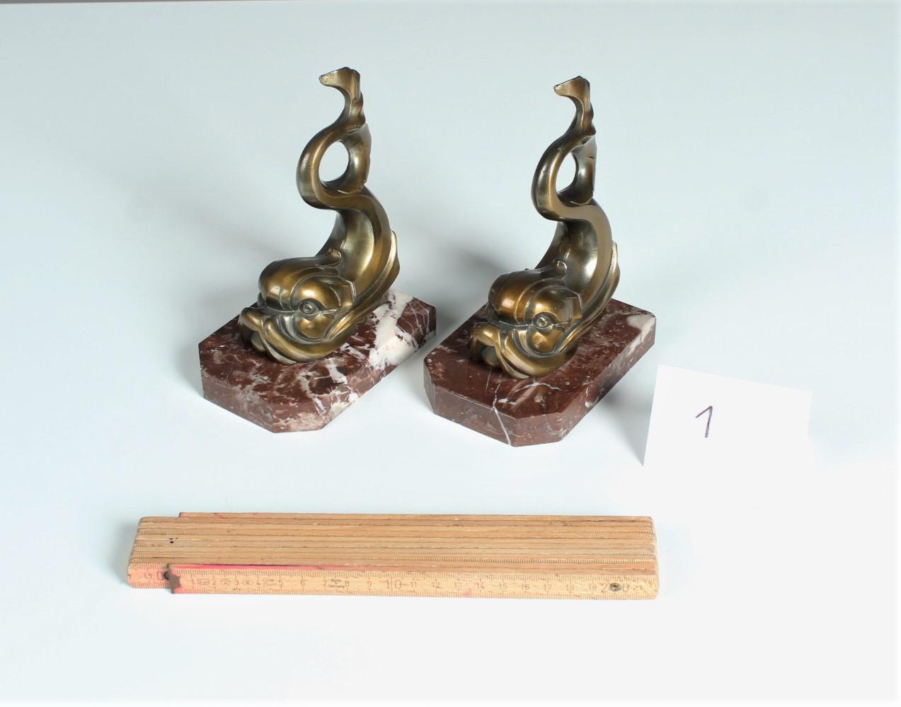 Beautiful antique bookends signed by the french artist 