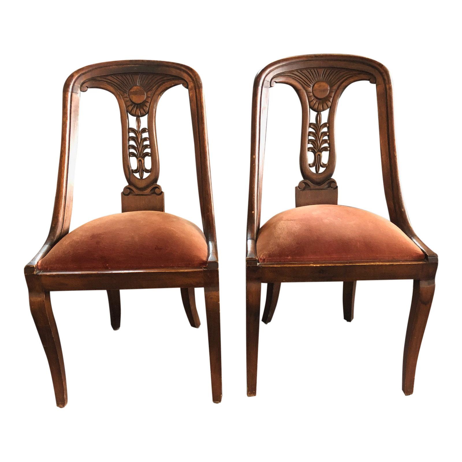 Set of Two Antique Empire Mahogany Gondola Chairs In Fair Condition For Sale In Haarlem, Noord Holland