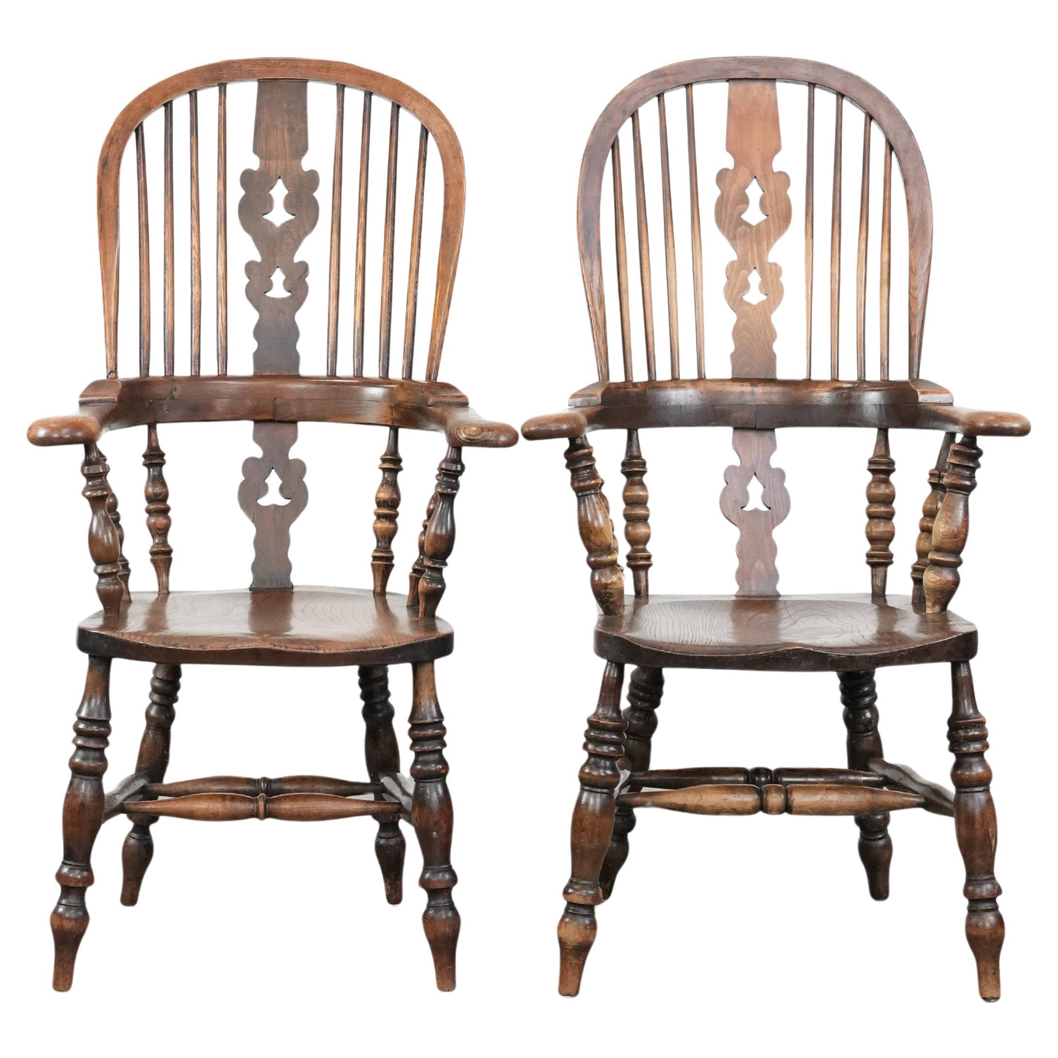 Set of two antique English highback Windsor chairs from the 18th century