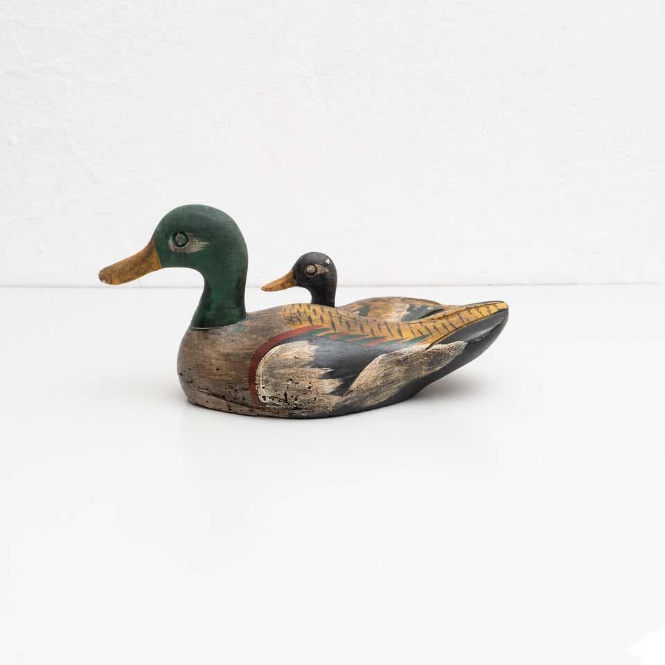 Set of Two Antique Hand-Painted Wooden Duck Figures, circa 1950 For Sale 2