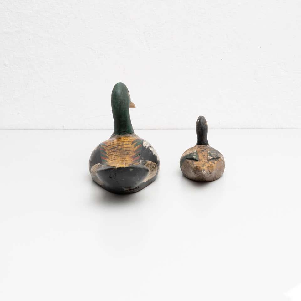 Mid-20th Century Set of Two Antique Hand-Painted Wooden Duck Figures, circa 1950 For Sale