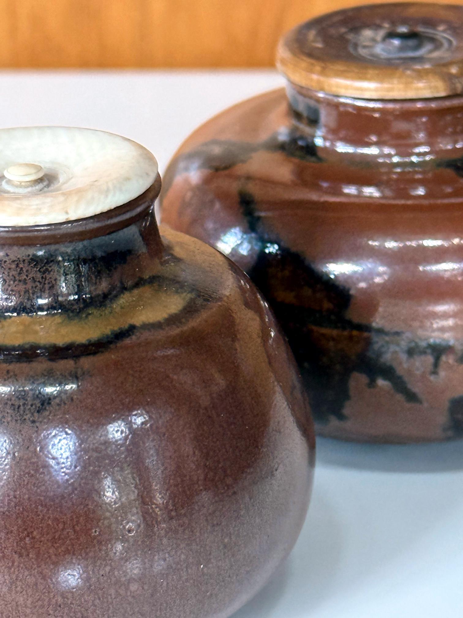 Set of Two Antique Japanese Ceramic Ko-Seto Chaires For Sale 5