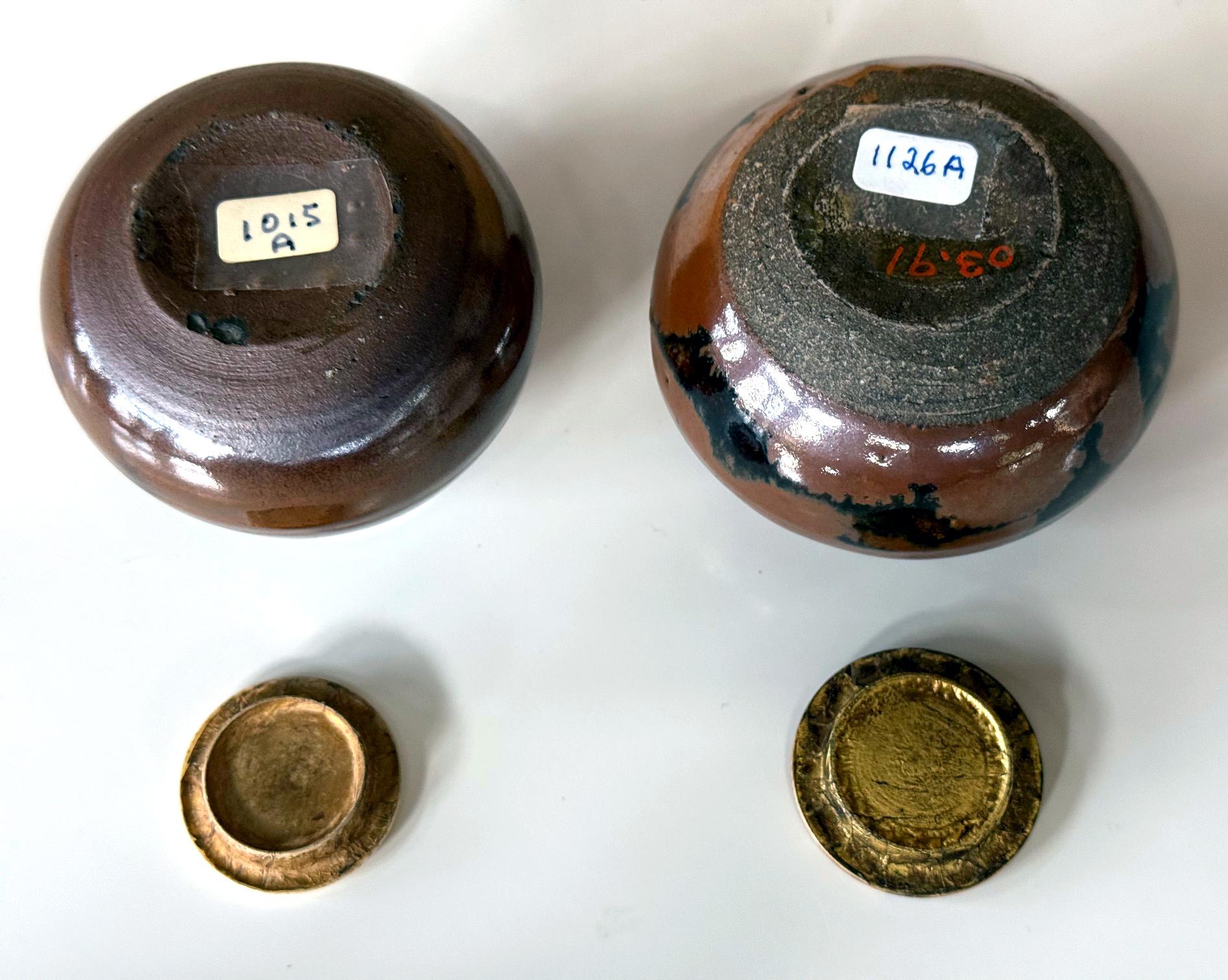 Set of Two Antique Japanese Ceramic Ko-Seto Chaires For Sale 3