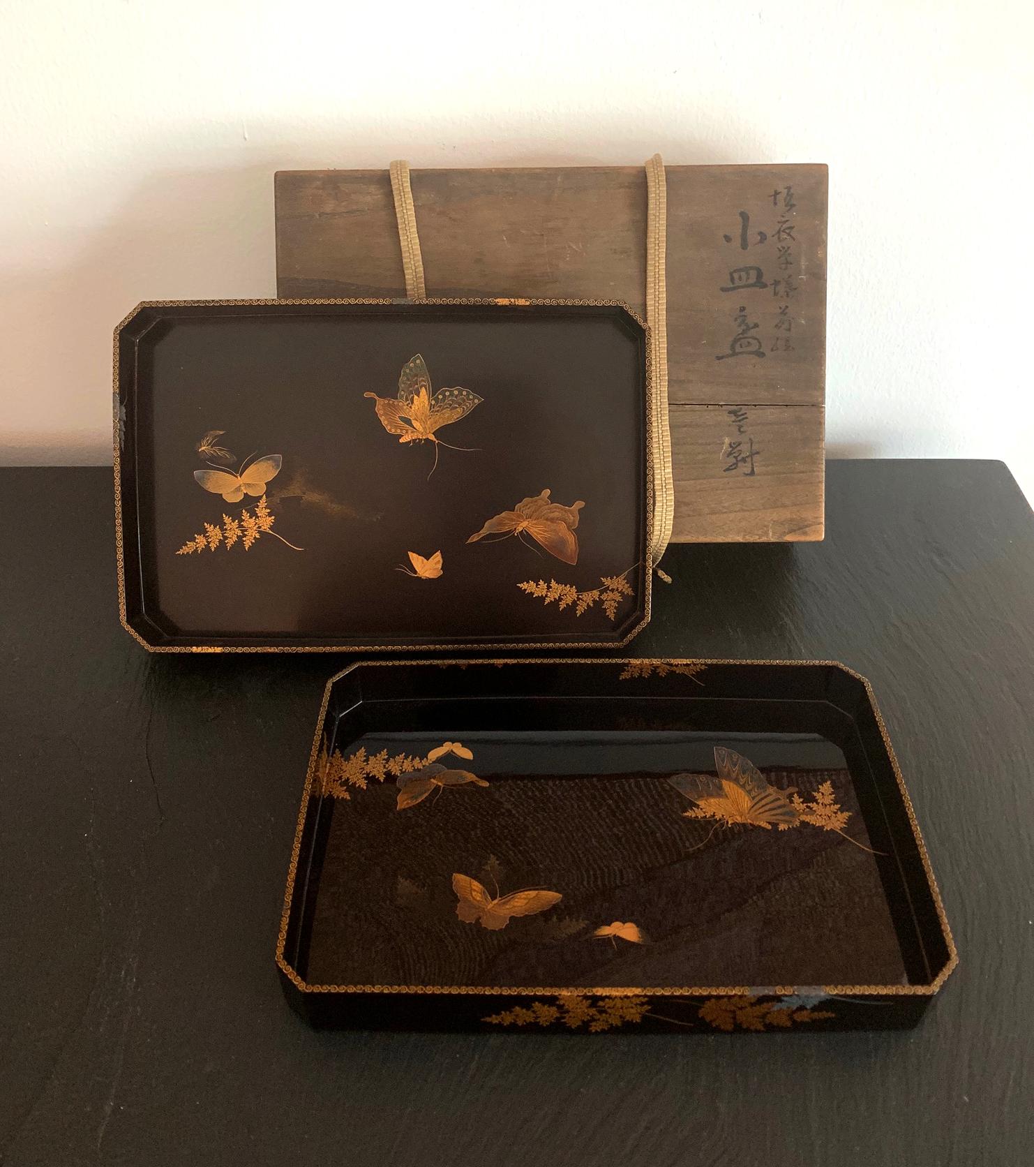 Set of Two Antique Japanese Lacquer Trays Edo Period 7