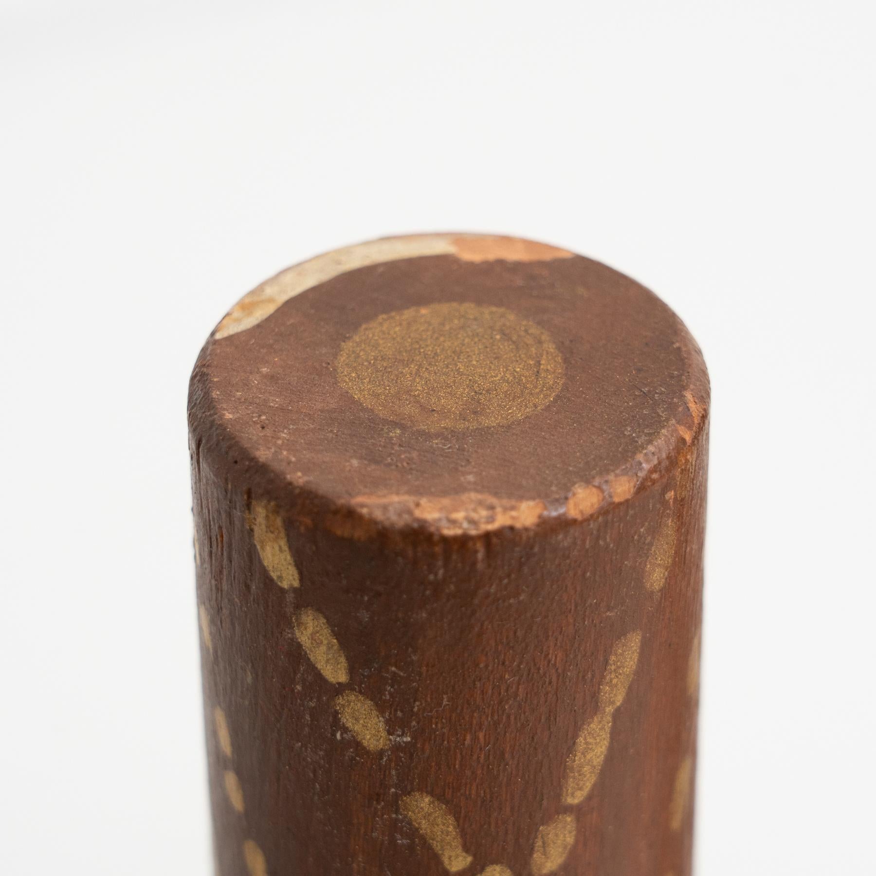 Set of Two Antique Middle East Hand-Painted Wooden Stick Figures, circa 1960 For Sale 9