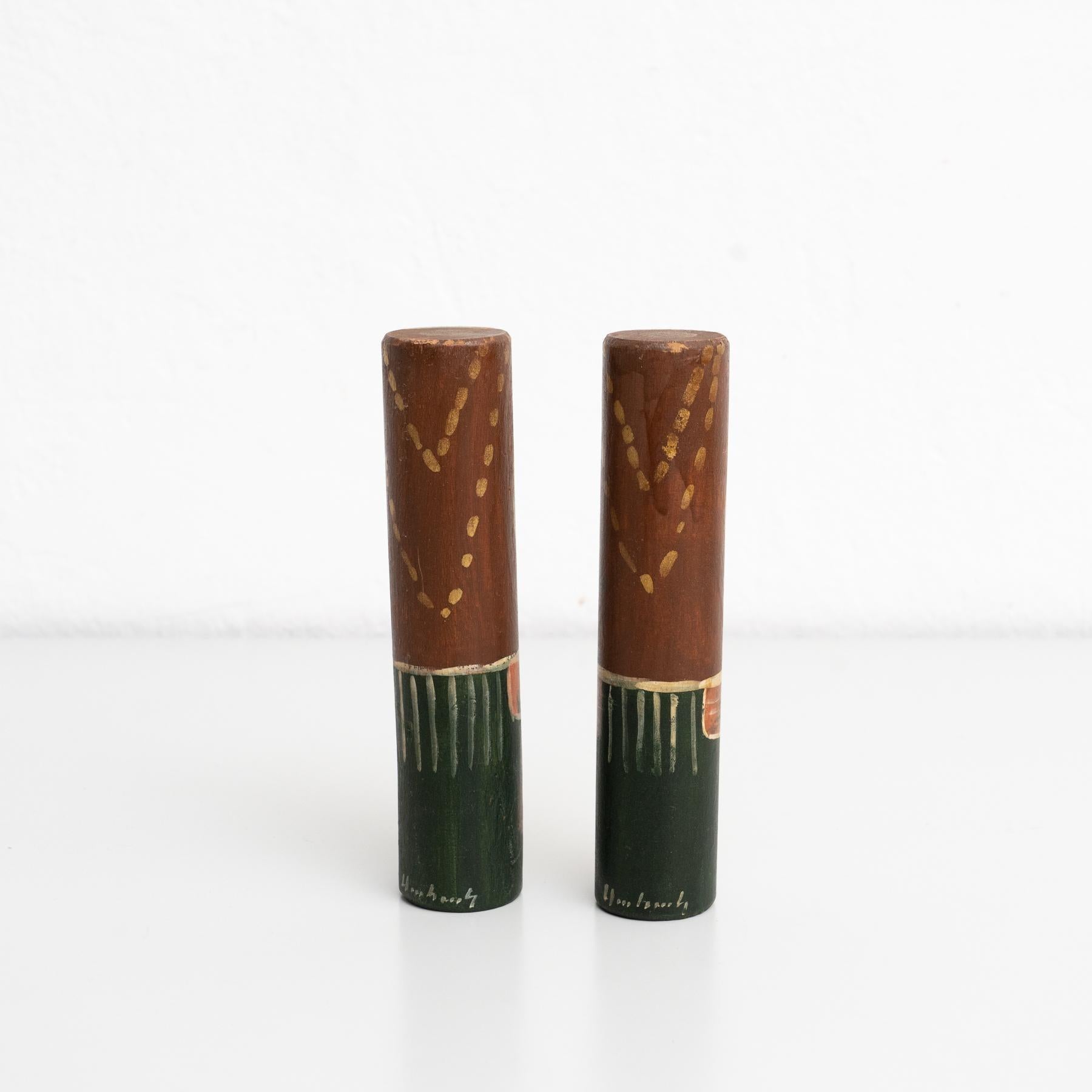 Mid-20th Century Set of Two Antique Middle East Hand-Painted Wooden Stick Figures, circa 1960 For Sale