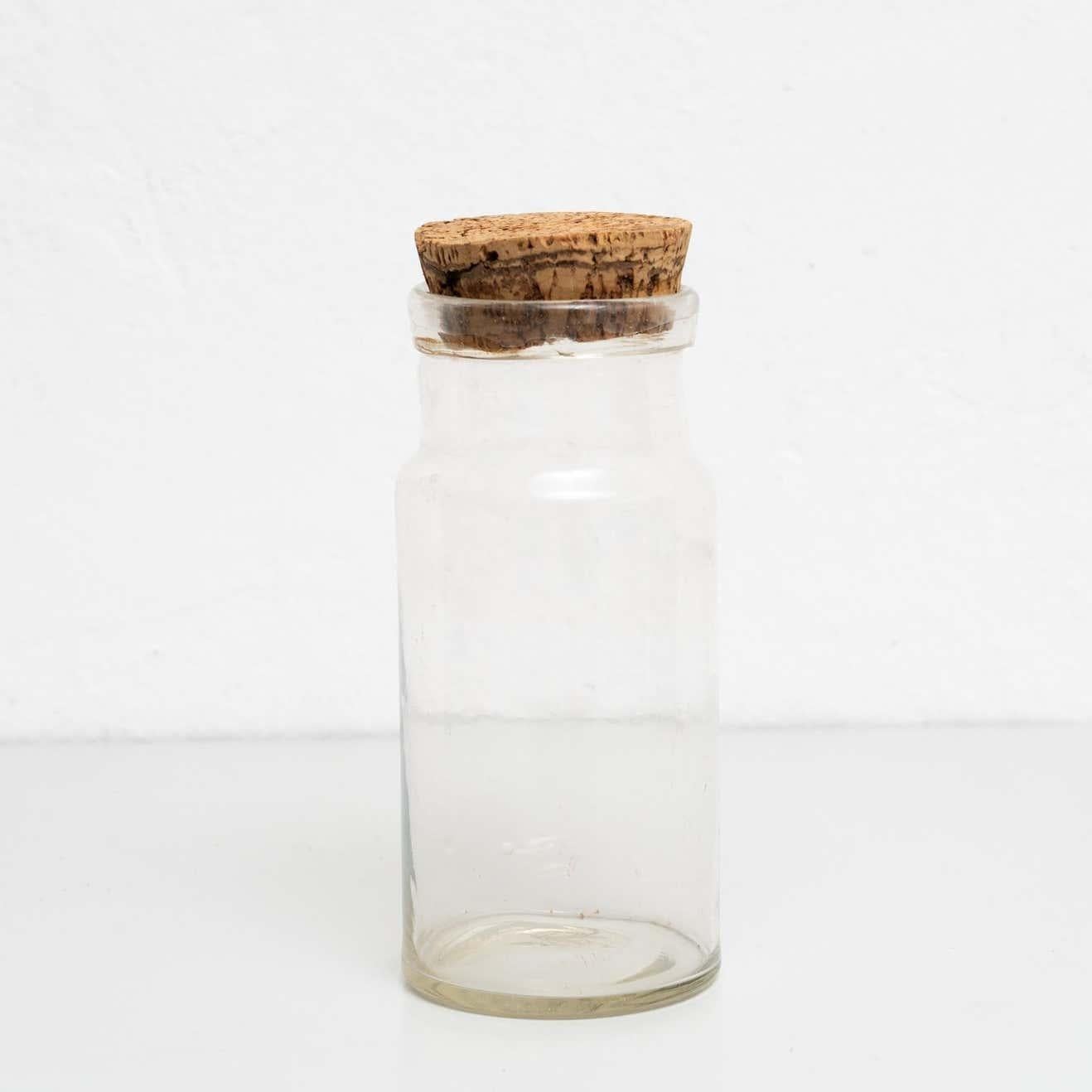 Milieu du XXe siècle Ensemble de deux récipients en verre espagnols anciens pour la conservation des aliments - Circa 1950 en vente
