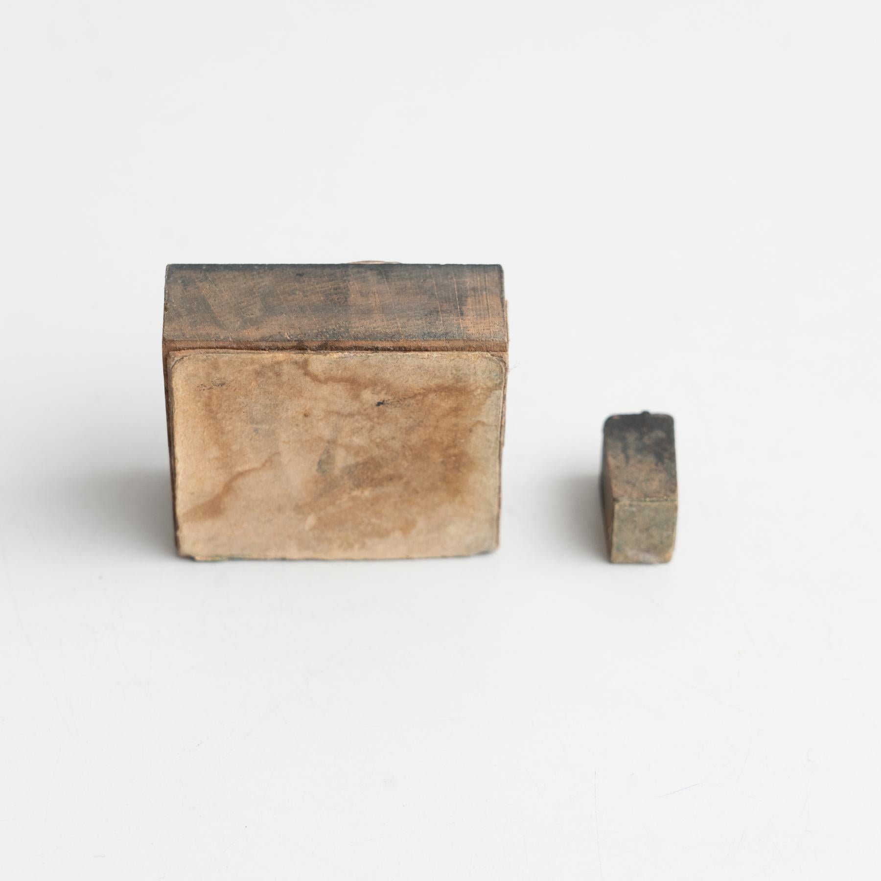 Set of Two Antique Spanish Wooden Stamps, circa 1930 For Sale 7