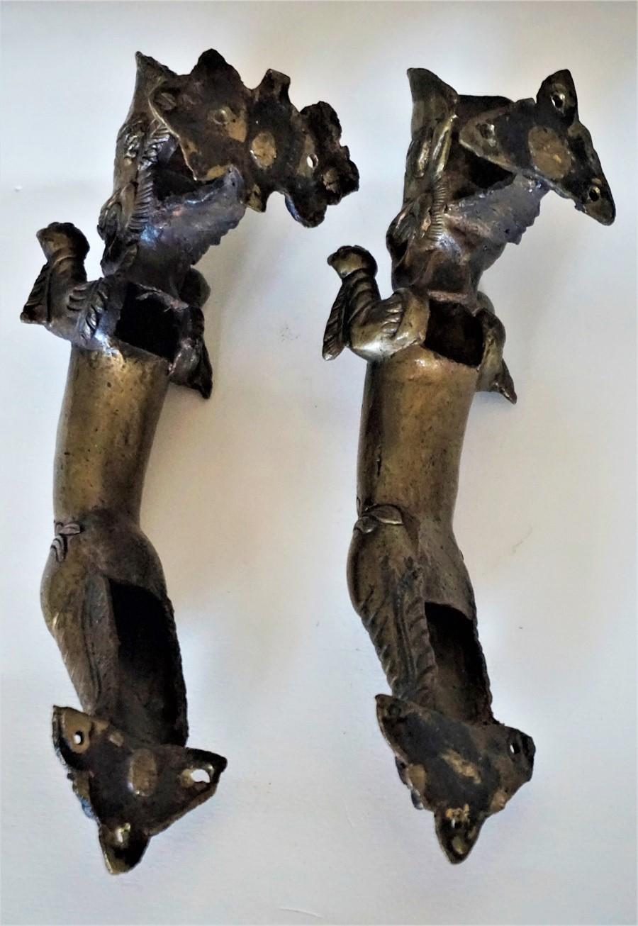 Set of Two Antique Temple Heavy Bronze Door Handles, Nepal, 19th Century For Sale 7