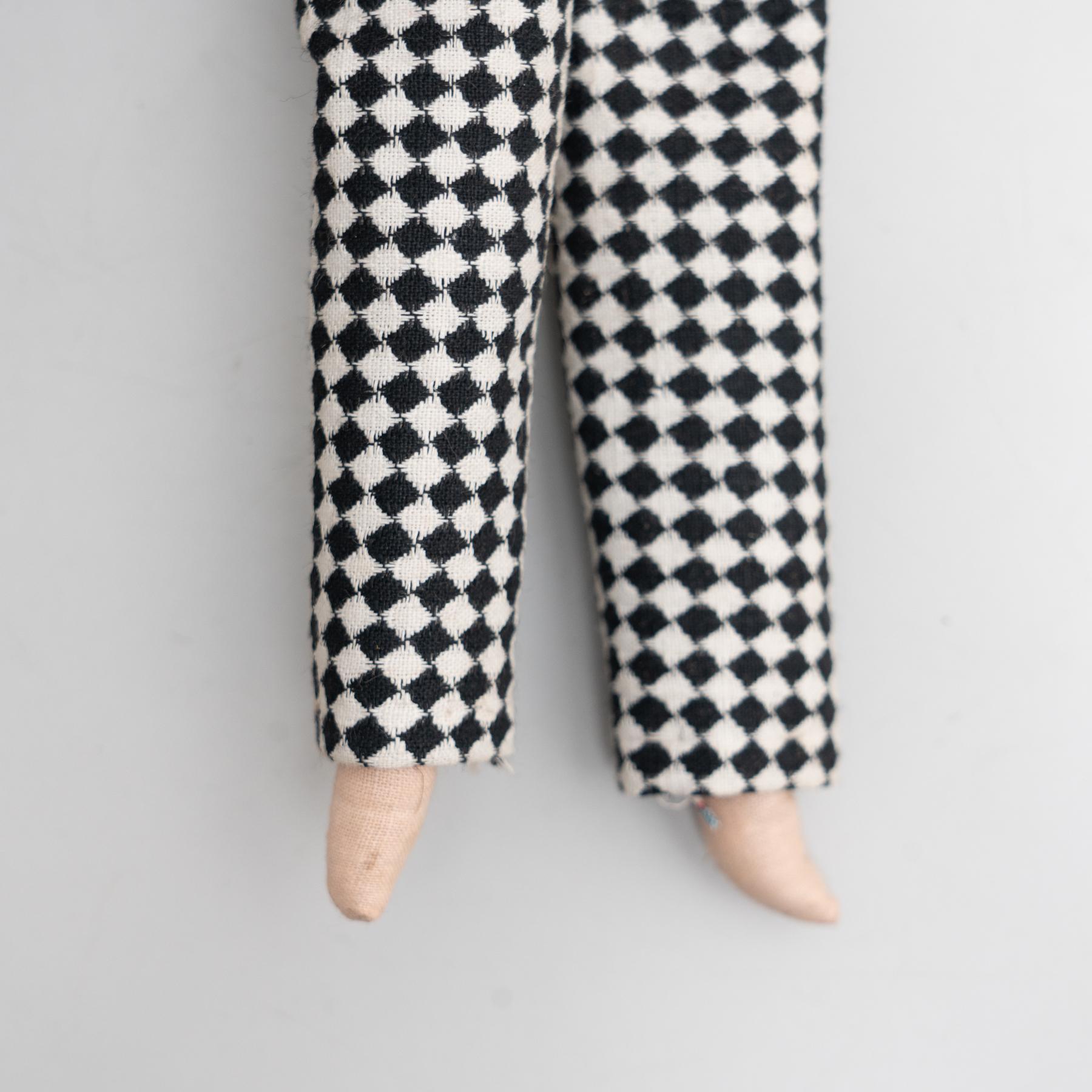 Ensemble de deux poupées de chiffon espagnoles traditionnelles anciennes, vers 1920 en vente 3