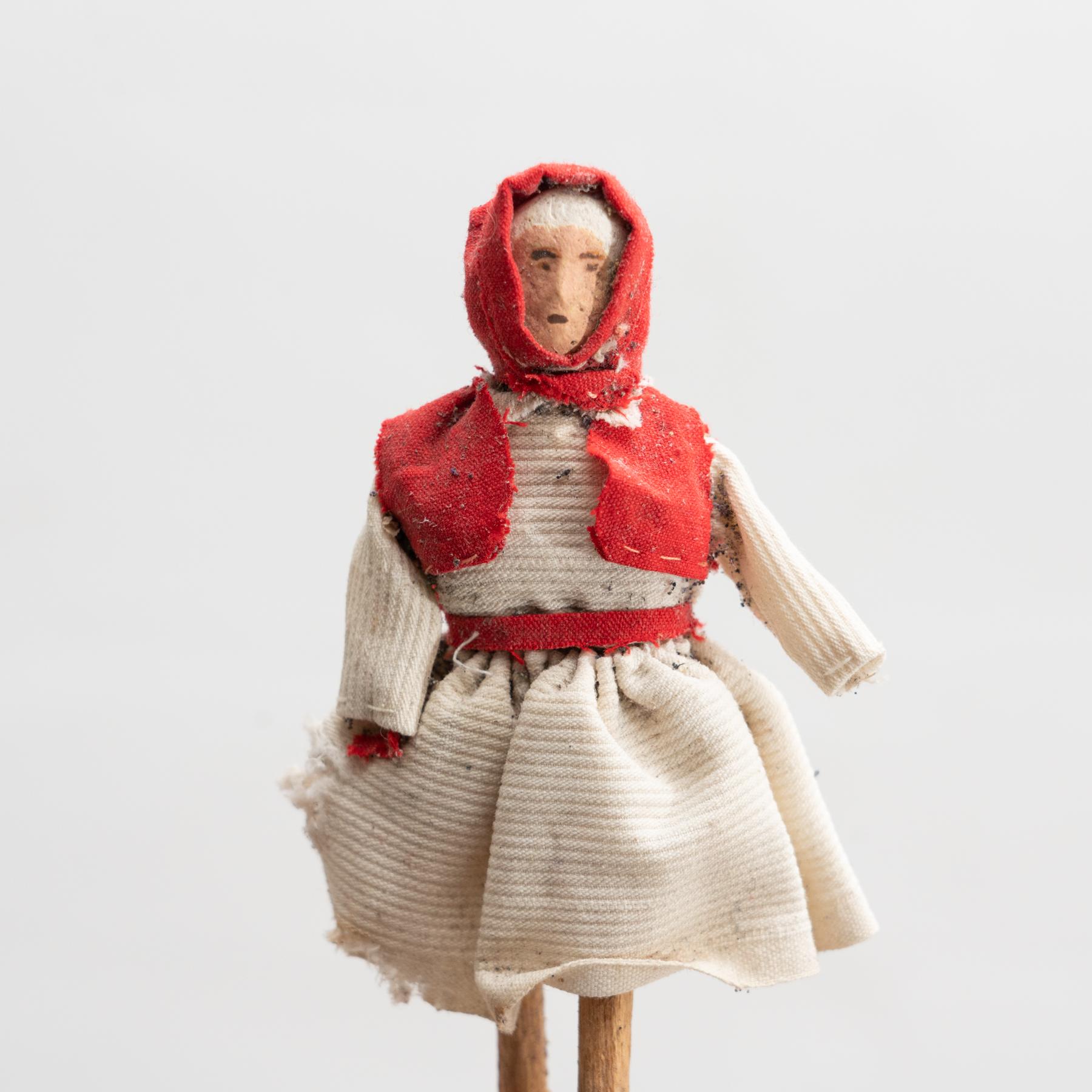 Ensemble de deux poupées espagnoles traditionnelles anciennes Rag Doll, datant d'environ 1920 en vente 4