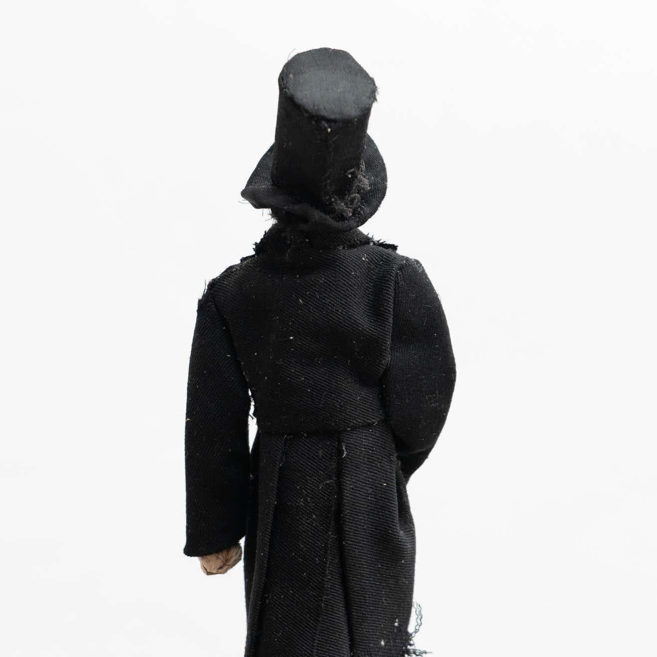 Ensemble de deux poupées de chiffon espagnoles traditionnelles anciennes, vers 1920 en vente 7