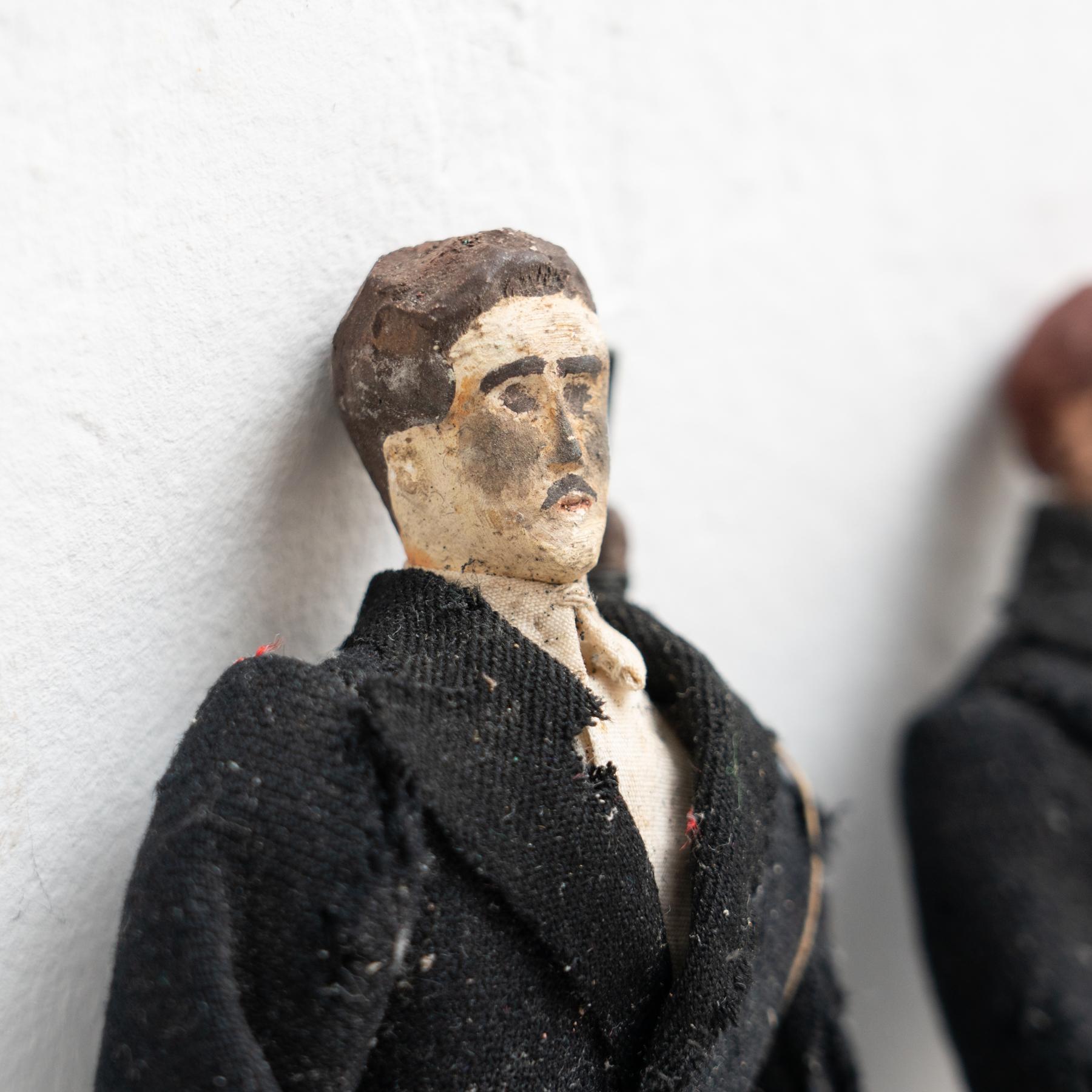 Espagnol Ensemble de deux poupées espagnoles traditionnelles anciennes Rag Doll, datant d'environ 1920 en vente