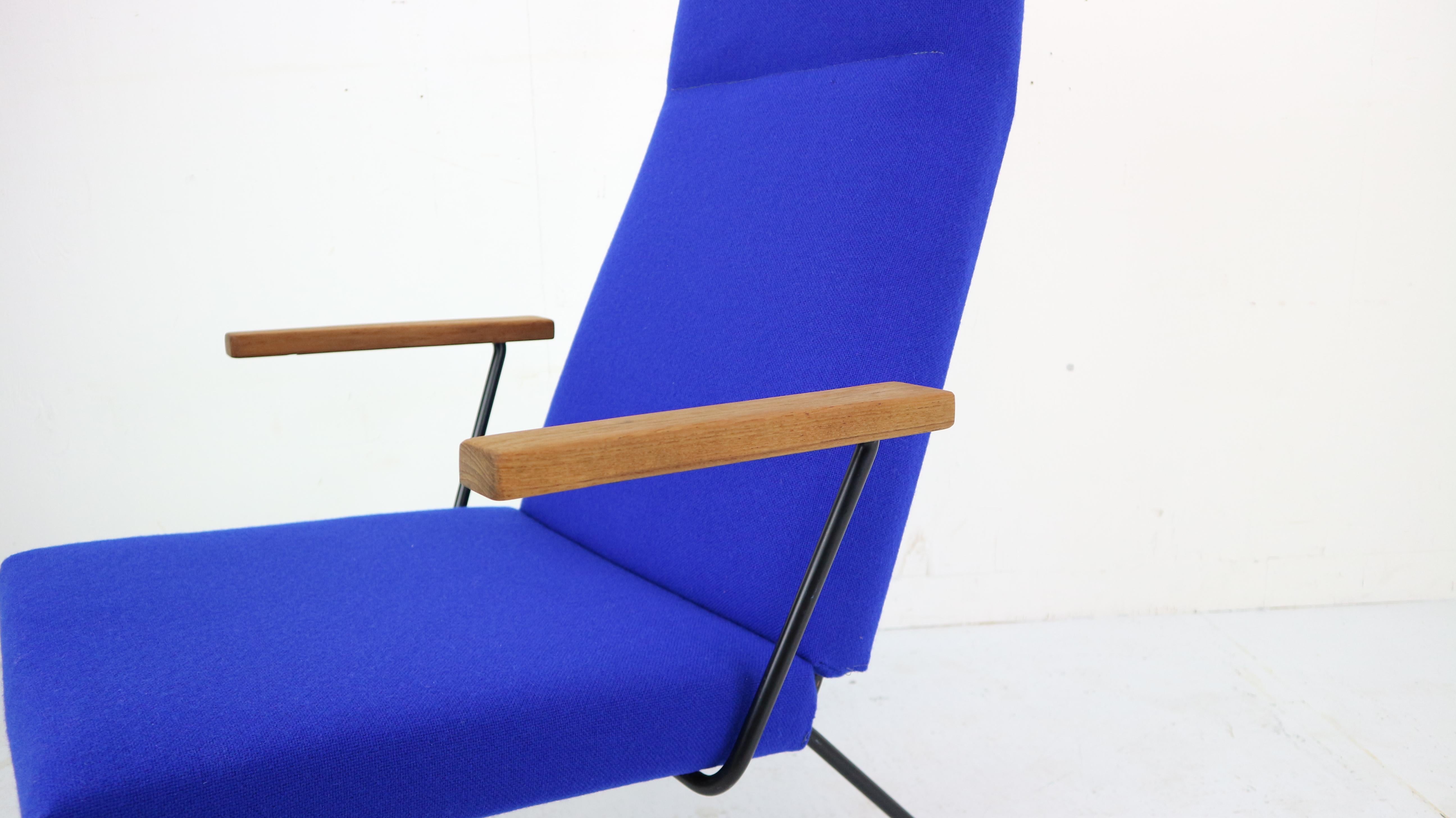 Mid-20th Century Set of Two A.R. Cordemeyer Lounge Chair Model 1410 by Gispen, 1959