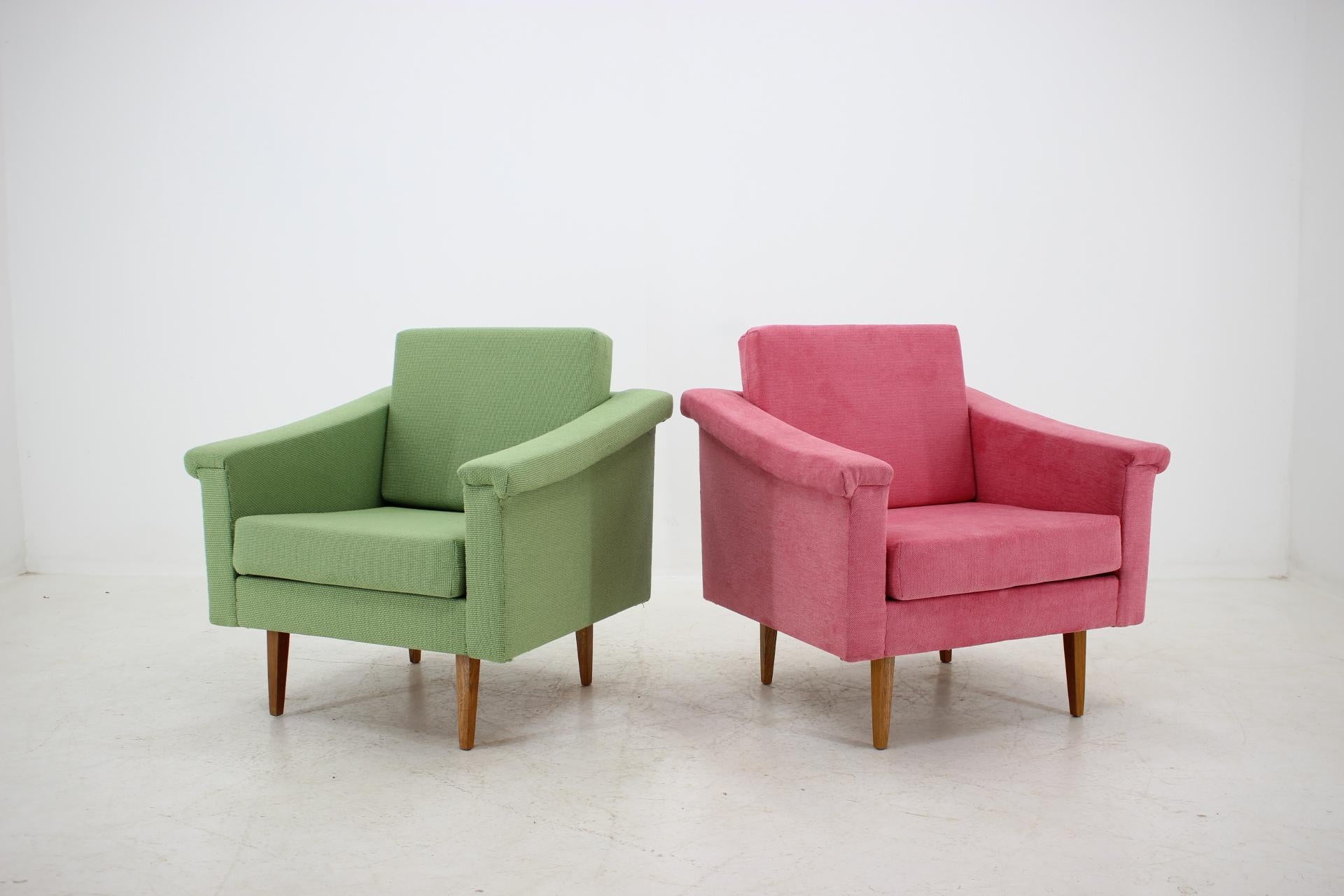 Mid-Century Modern Set of Two Armchairs, 1960s For Sale