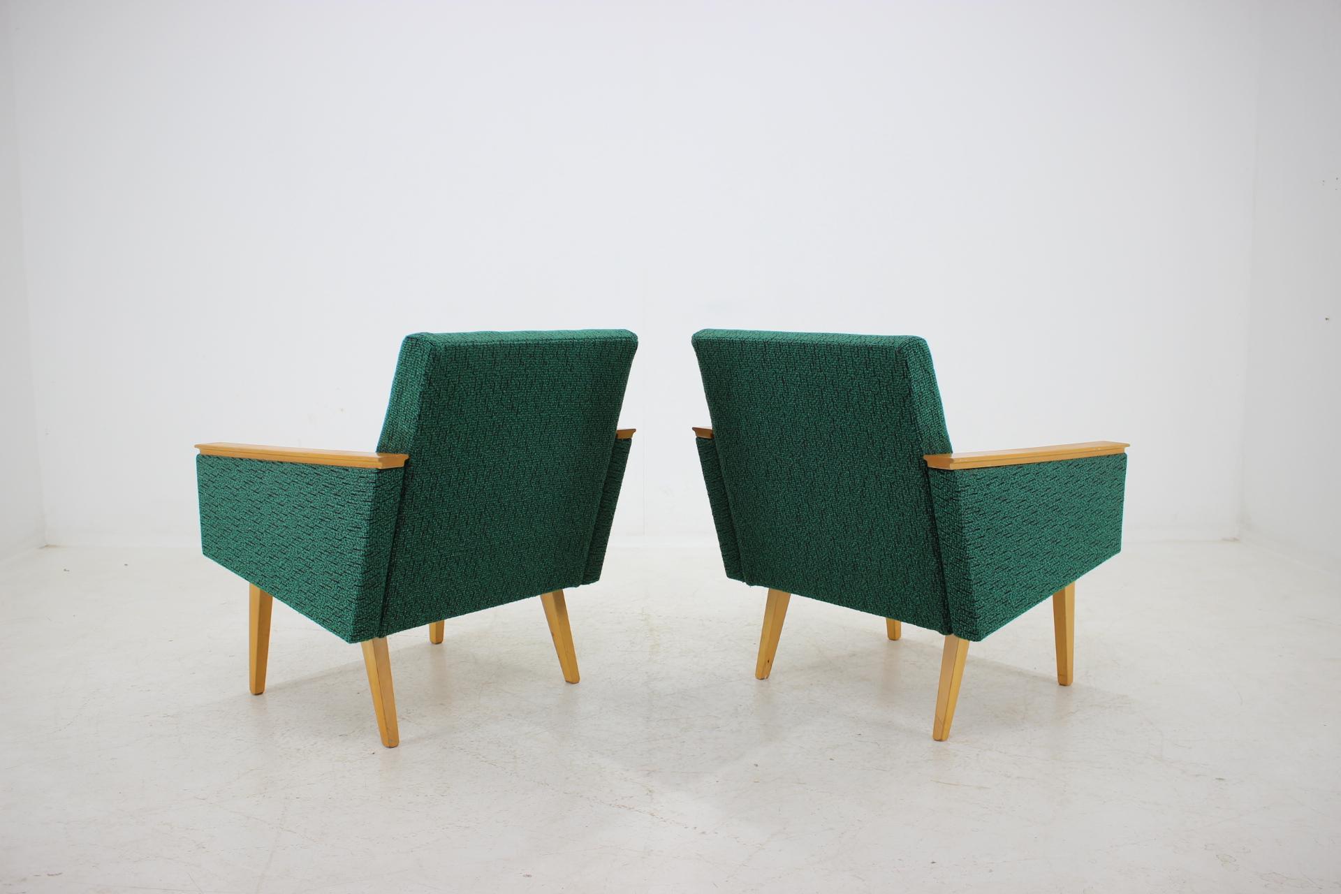 Set of Two Armchairs, 1970s For Sale 3