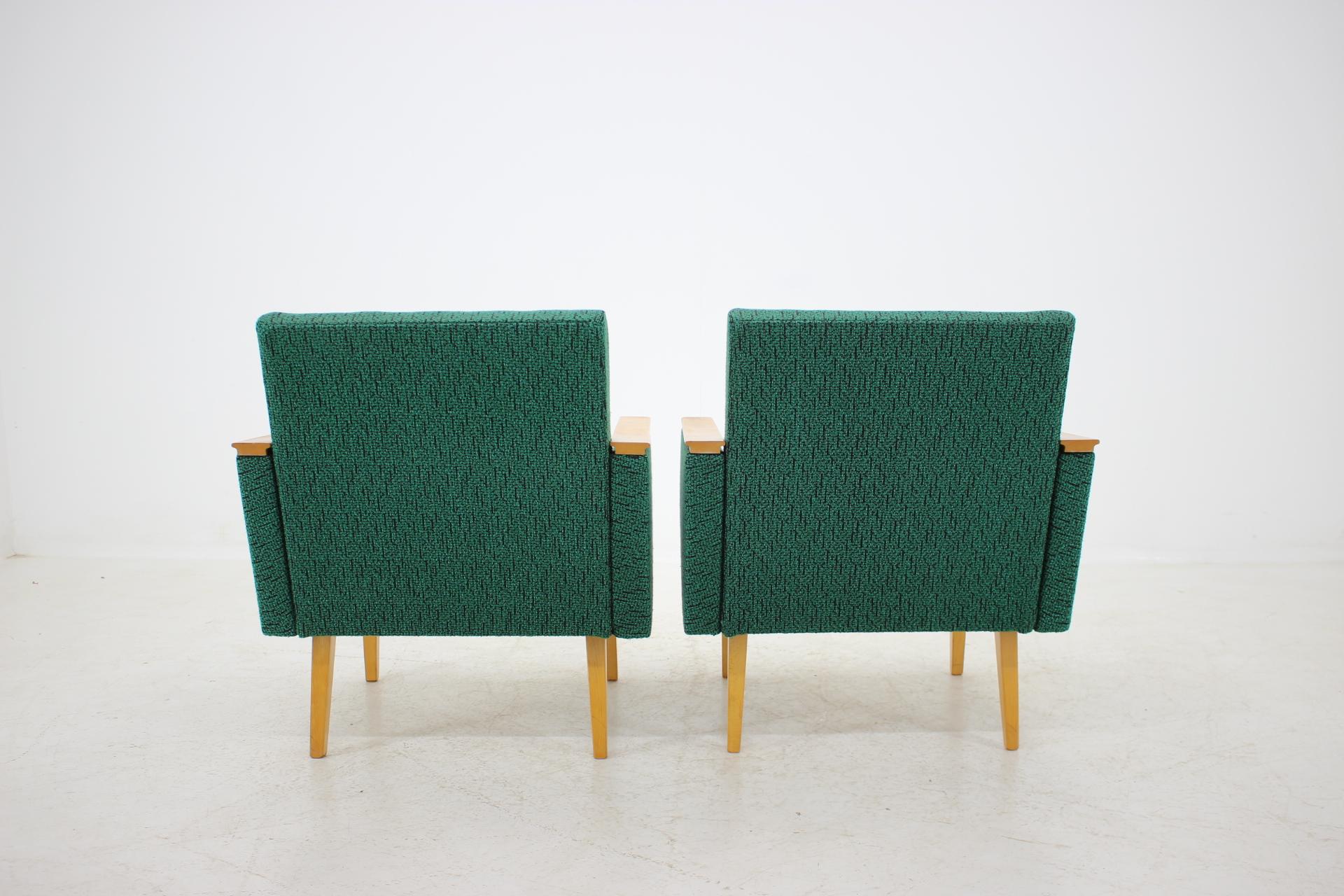 Set of Two Armchairs, 1970s For Sale 4