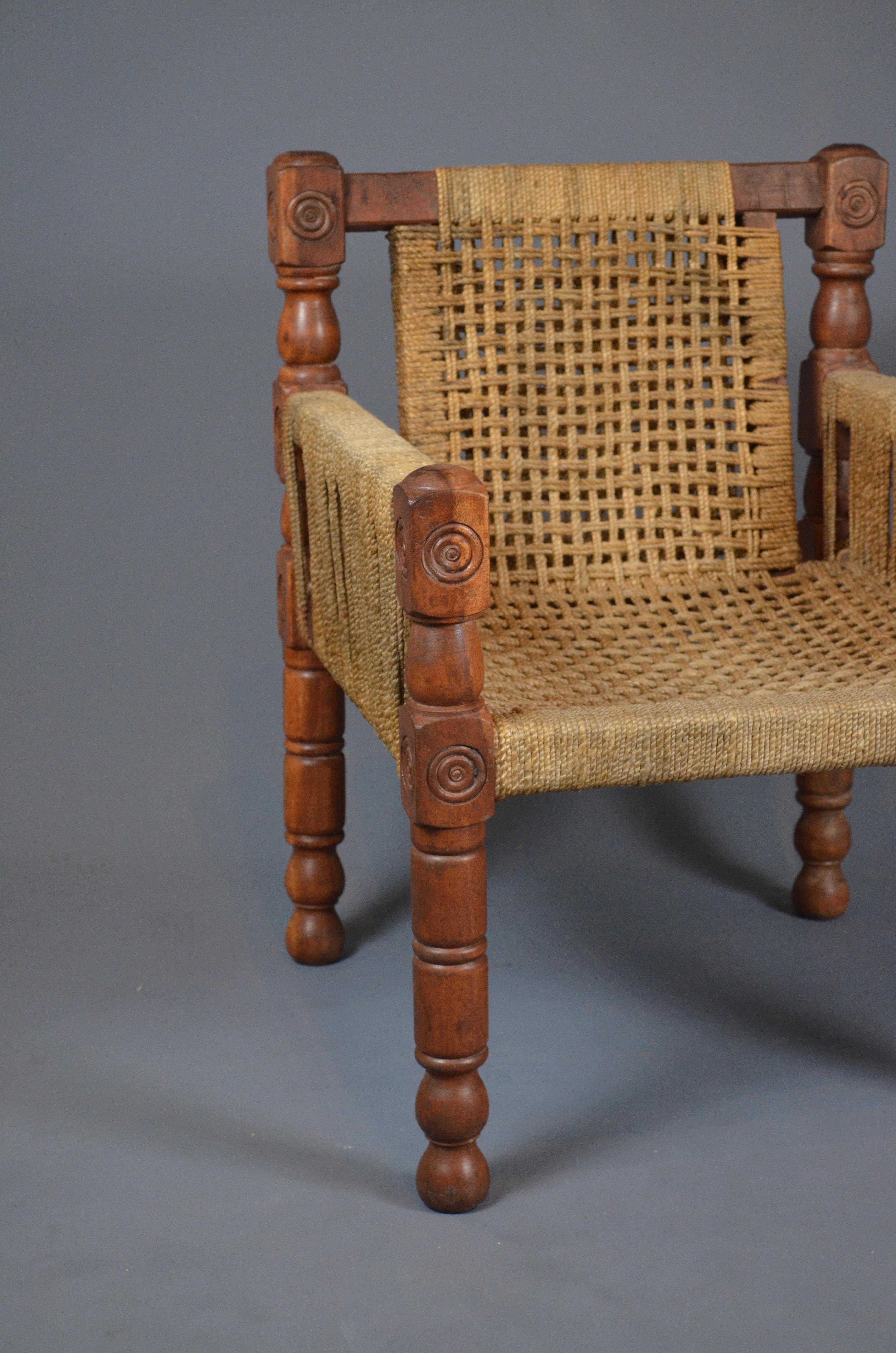 Ensemble de deux fauteuils et d'un fauteuil à deux places, Audoux-Minet en vente 3