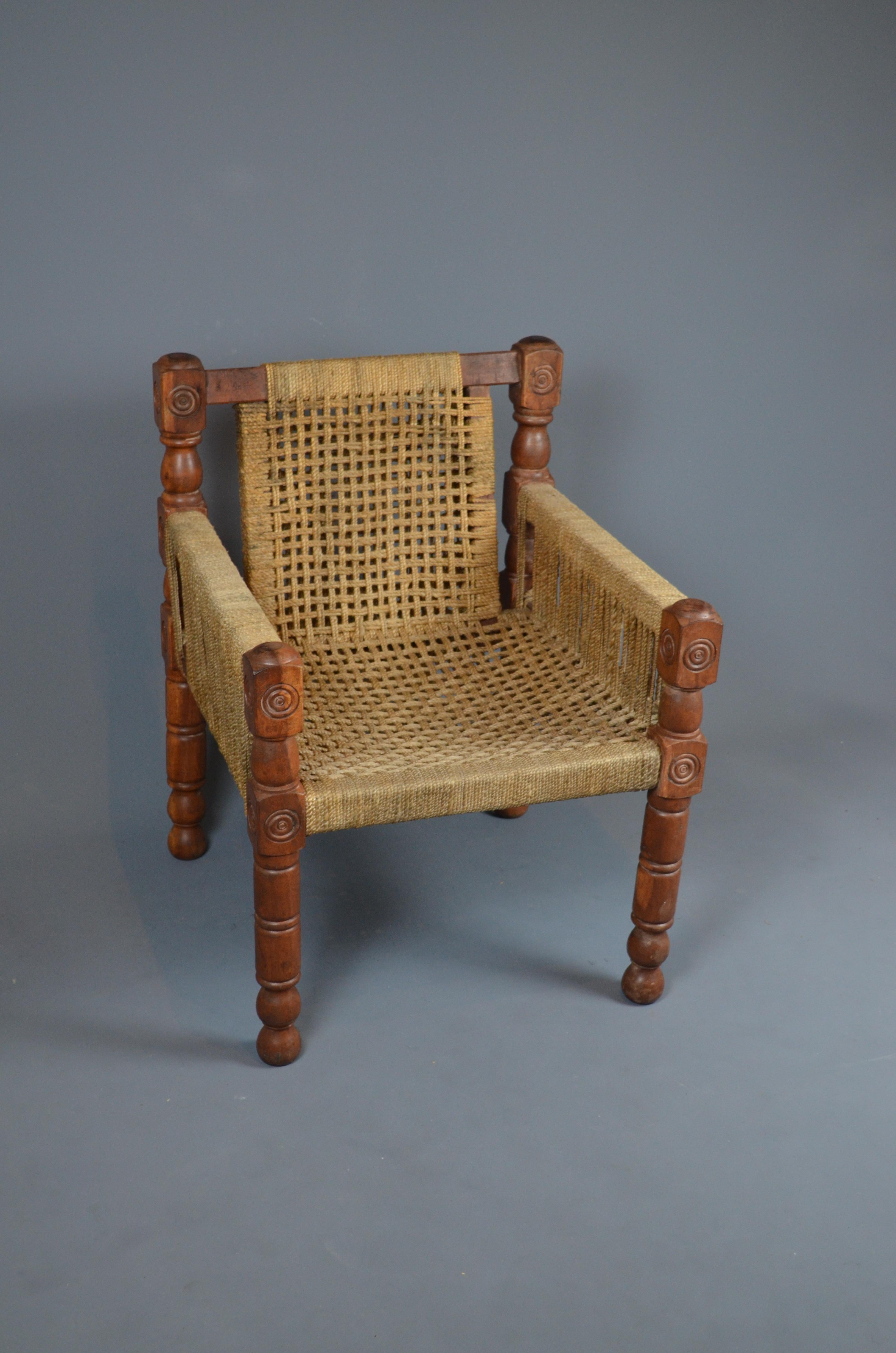 Ensemble de deux fauteuils et d'un fauteuil à deux places, Audoux-Minet en vente 6