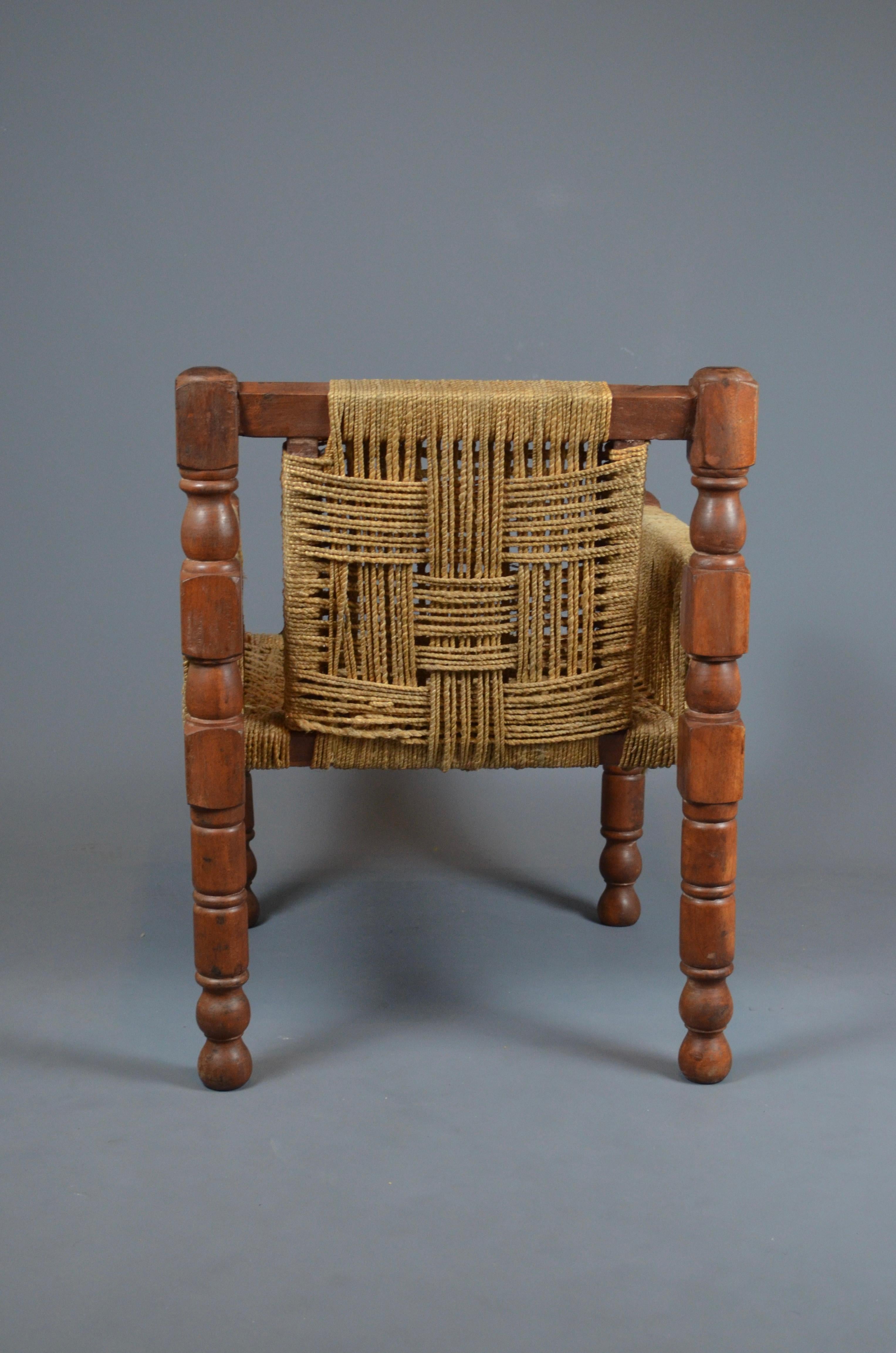 Ensemble de deux fauteuils et d'un fauteuil à deux places, Audoux-Minet en vente 7