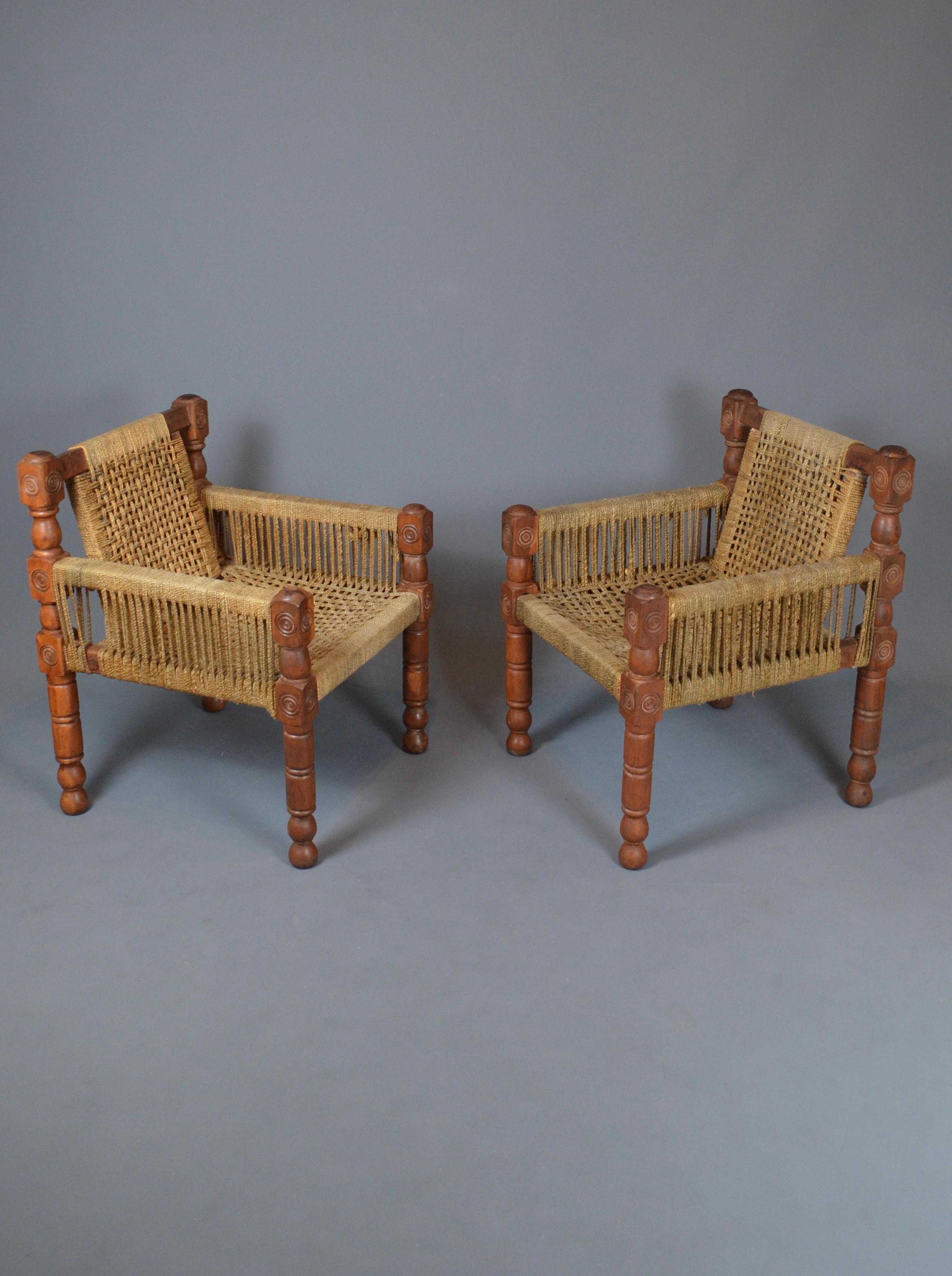 Ensemble de deux fauteuils et d'un fauteuil à deux places, Audoux-Minet en vente 2