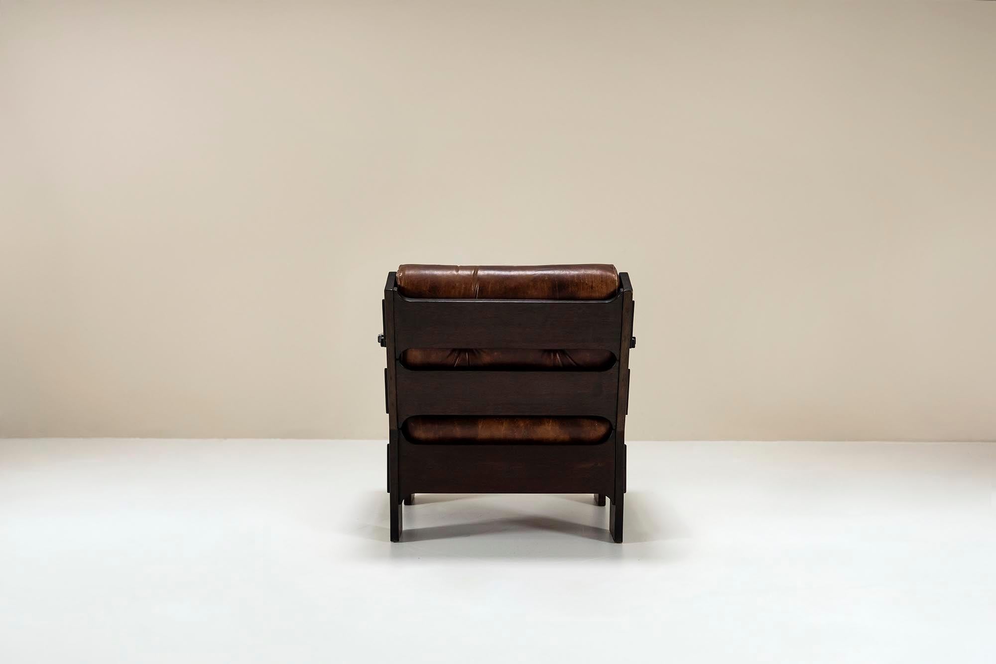 Set di due poltrone di Giuseppe Rivadossi in pelle e Oak in vendita 3