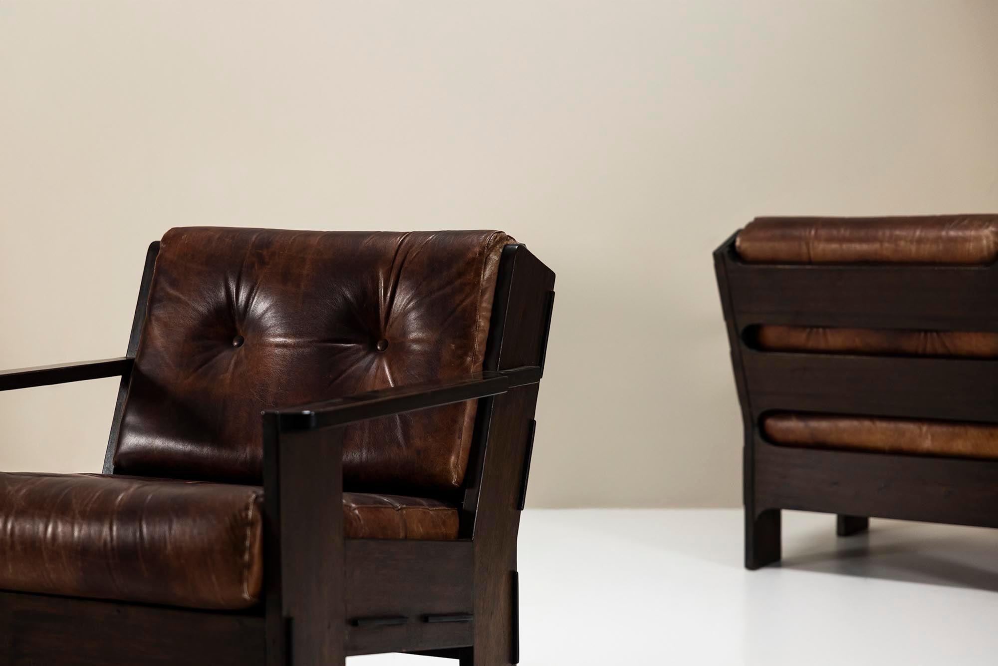 Set di due poltrone di Giuseppe Rivadossi in pelle e Oak In condizioni discrete in vendita a Hellouw, NL