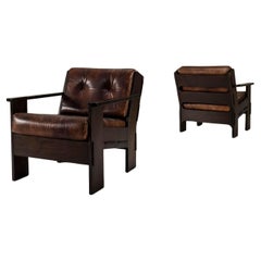 Conjunto de dos sillones de Giuseppe Rivadossi en cuero y roble de Eslavonia