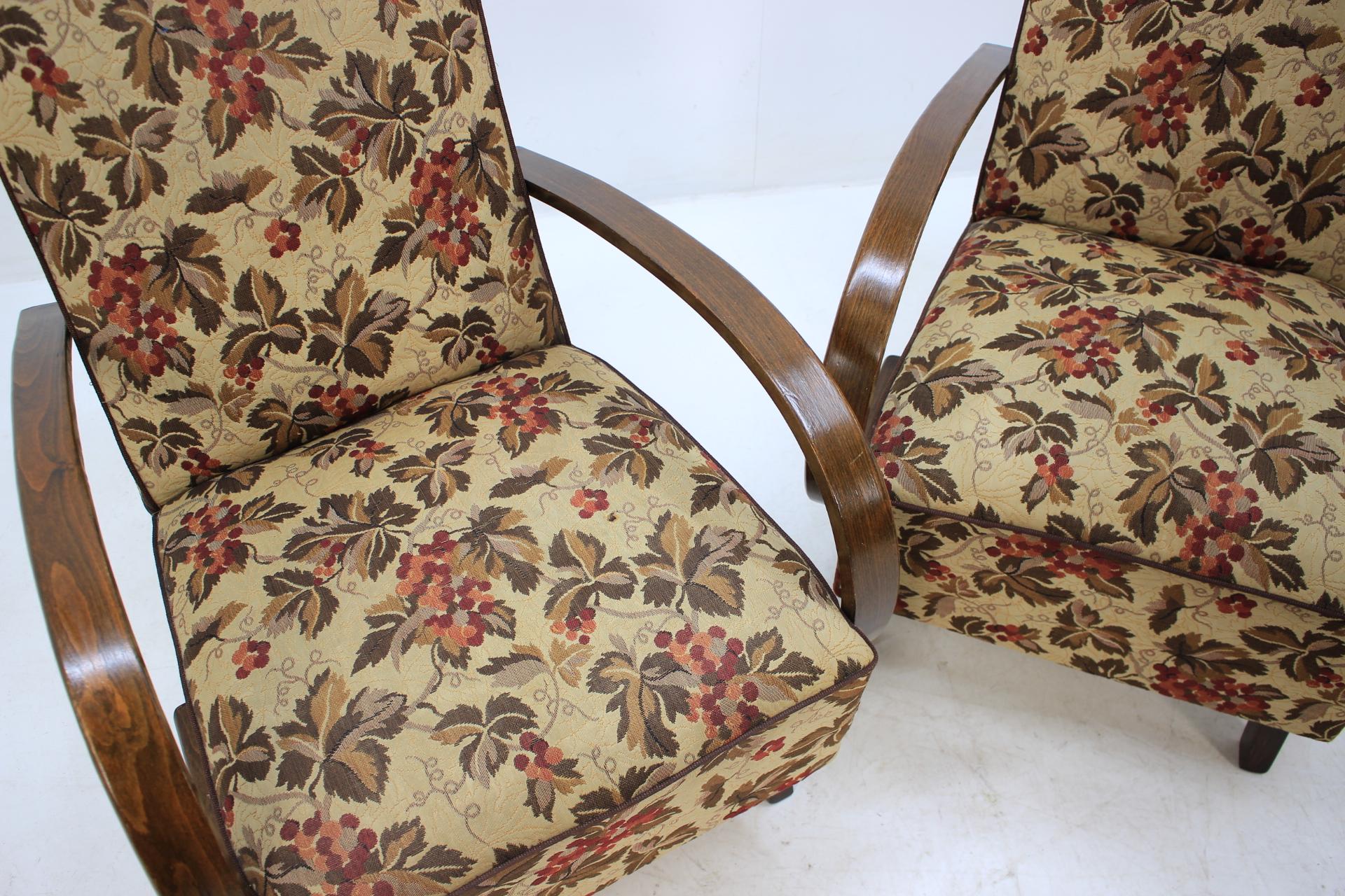 Set of Two Armchairs by Jindřich Halabala, 1950s 3