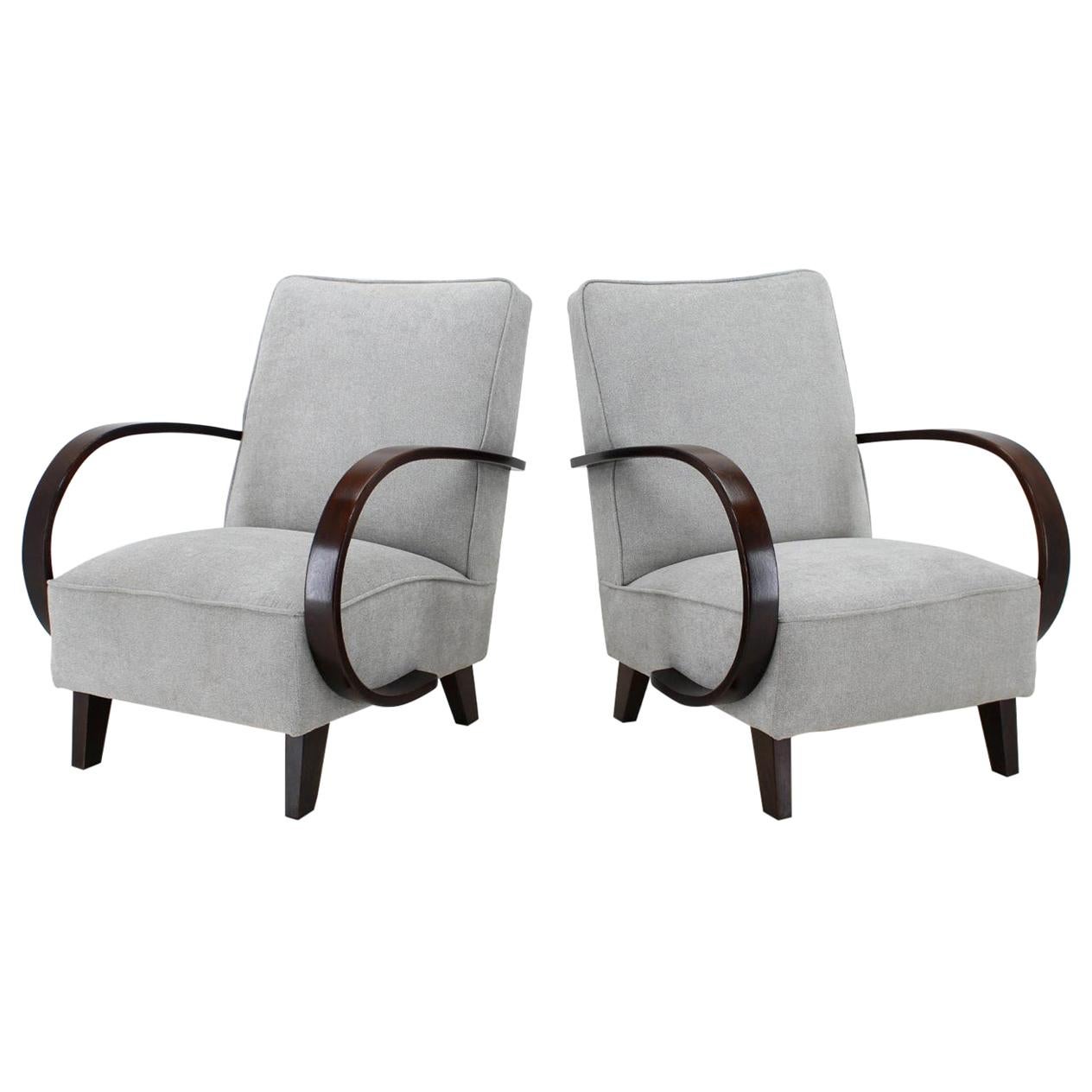 Set of Two Armchairs by Jindrich Halabala, 1960s