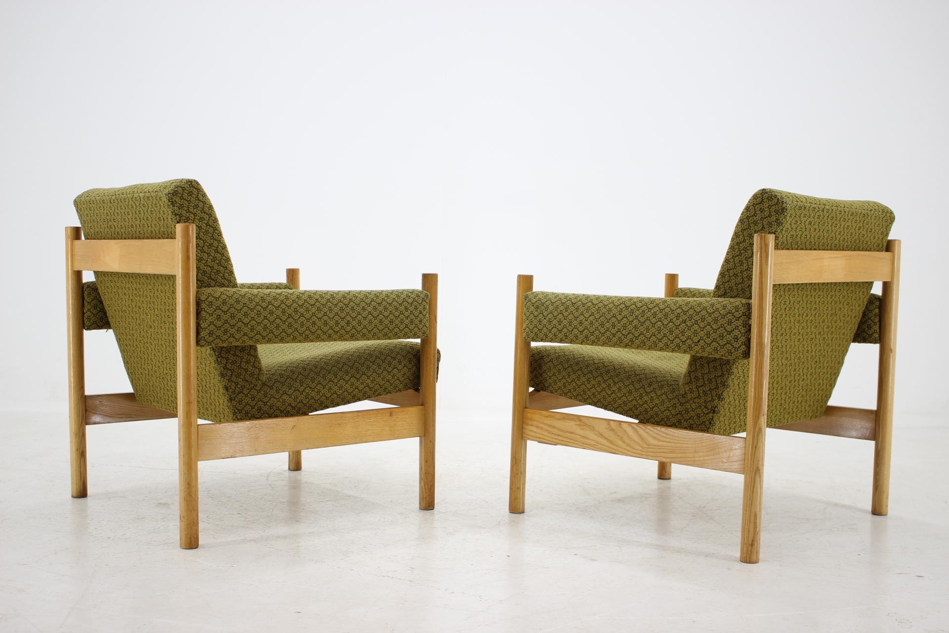 Czech Set of Two Armchairs by Mona, 1974