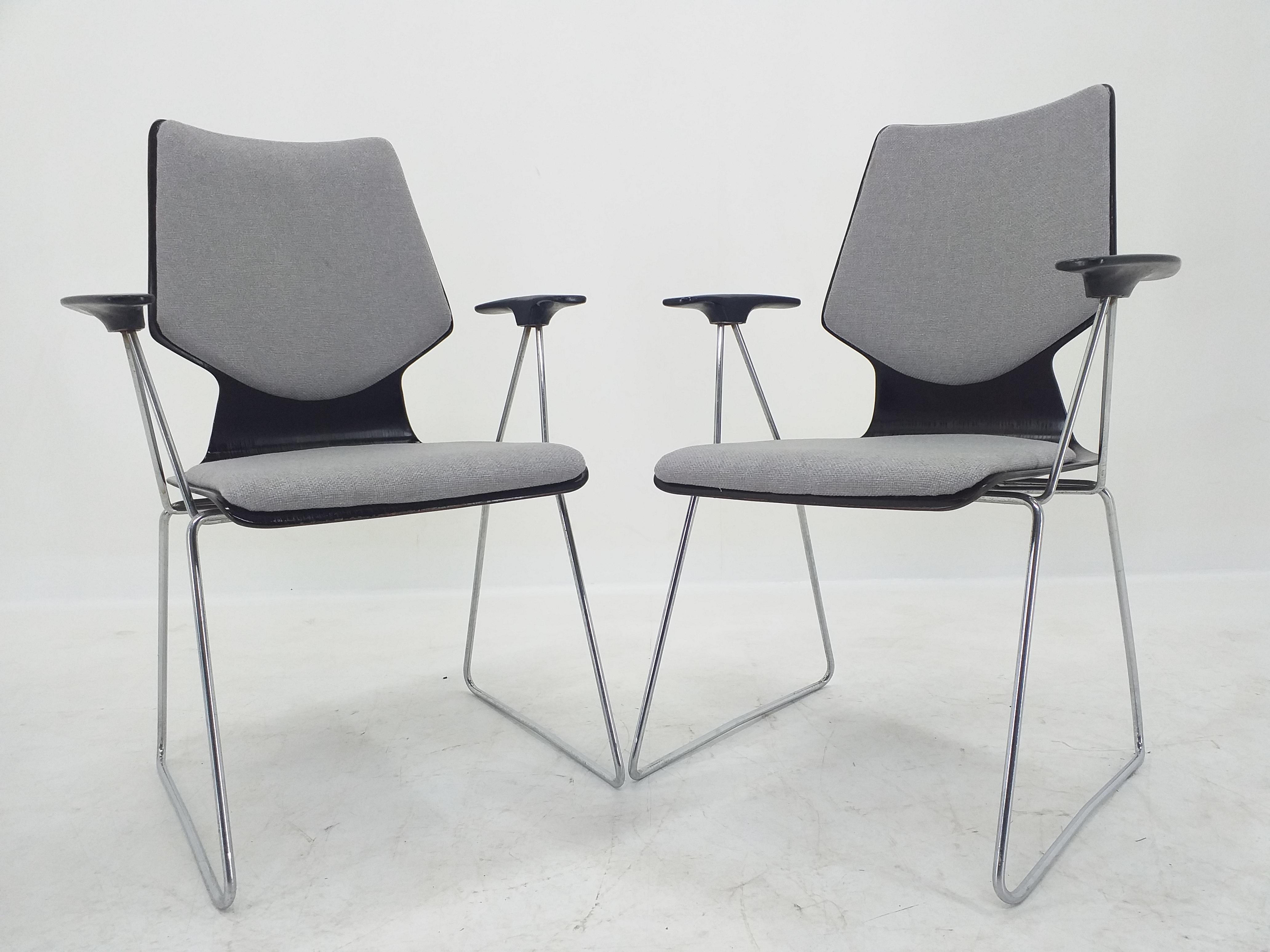 Set aus zwei Sesseln, entworfen von Elmar Fltotto für Pagholz, 1970er Jahre (Deutsch) im Angebot