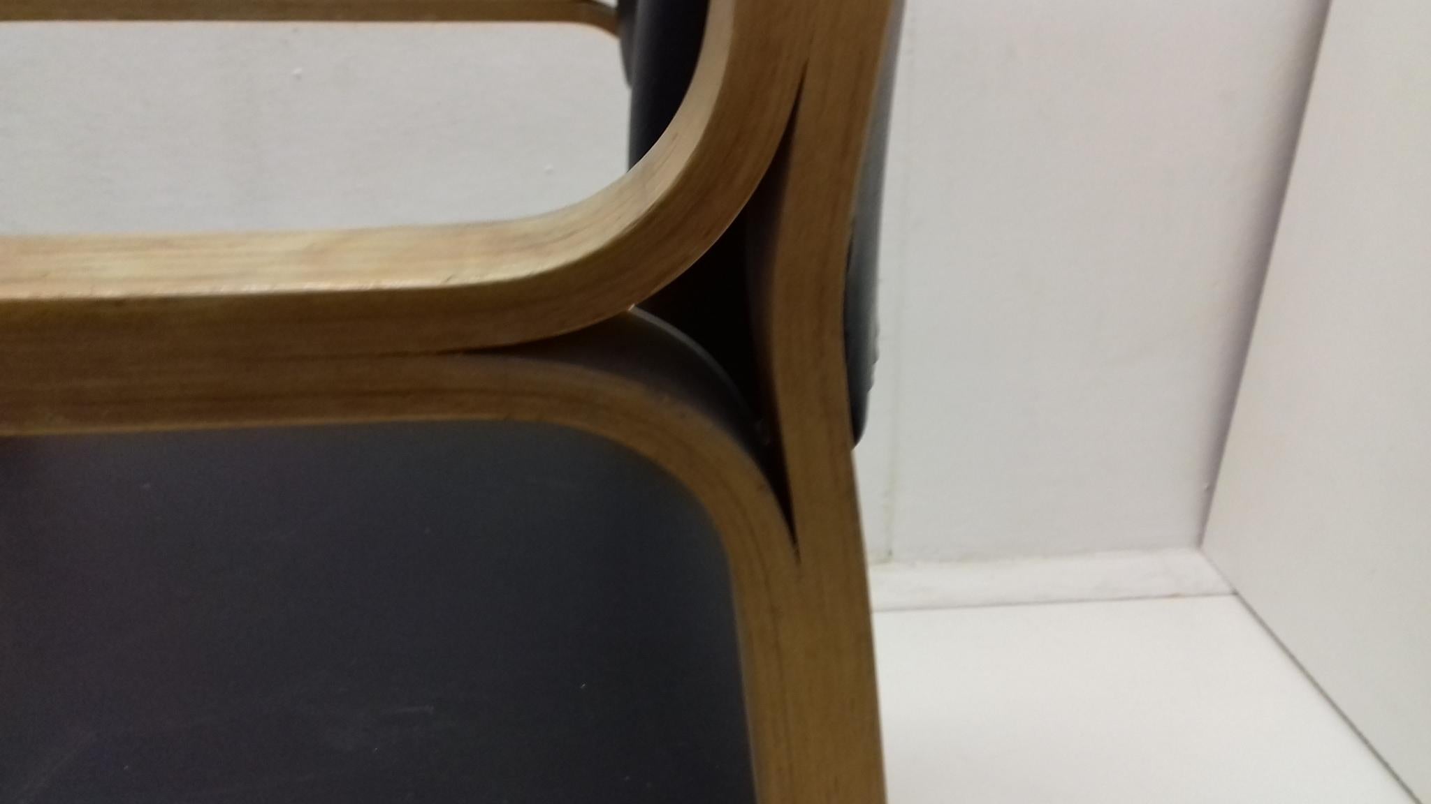 Ensemble de deux fauteuils conçus par Ludvík Volák, années 1960 en vente 3