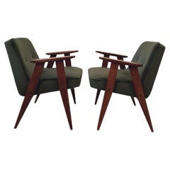 Set of Two Armchairs in Green Velvet, Model 366, by Józef Chierowski, 1960s
