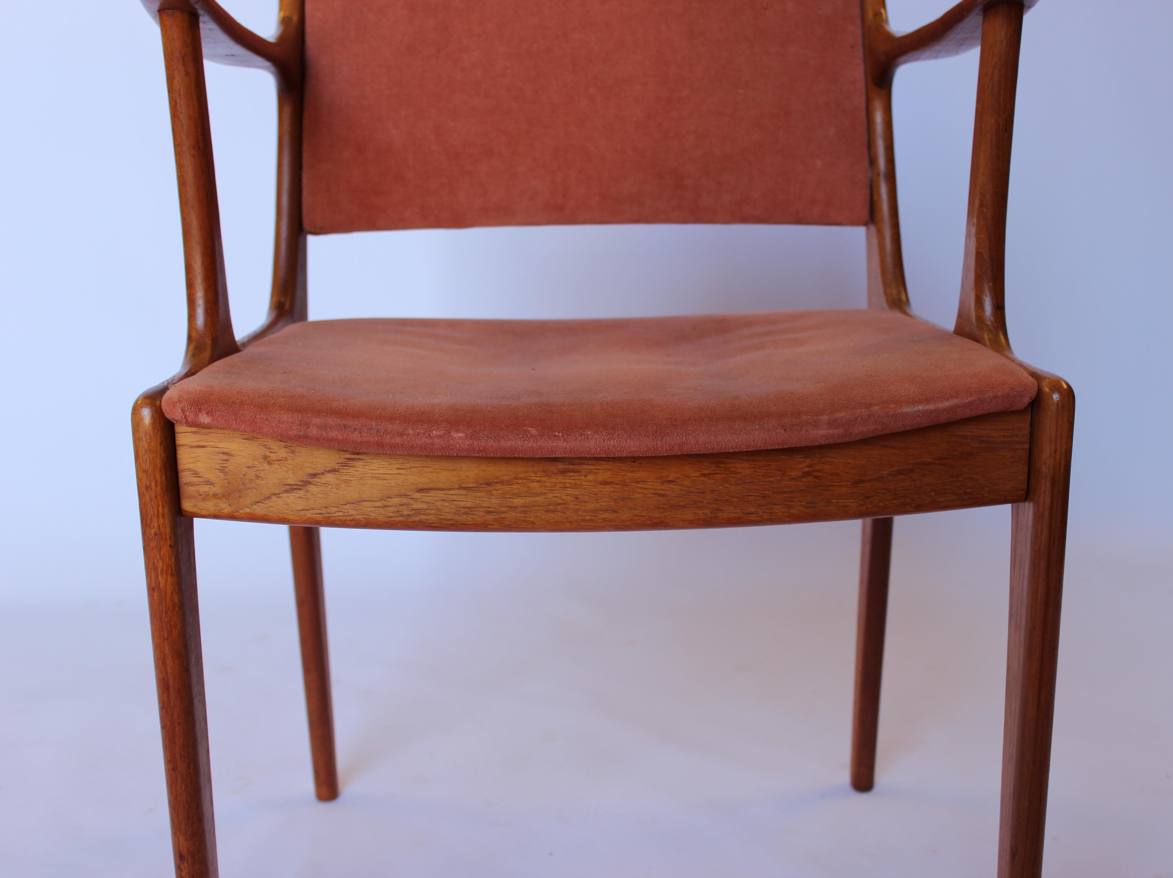Set of Two Armchairs in Teak and Pale Pink Suede by Johannes Andersen, 1960s In Good Condition In Lejre, DK