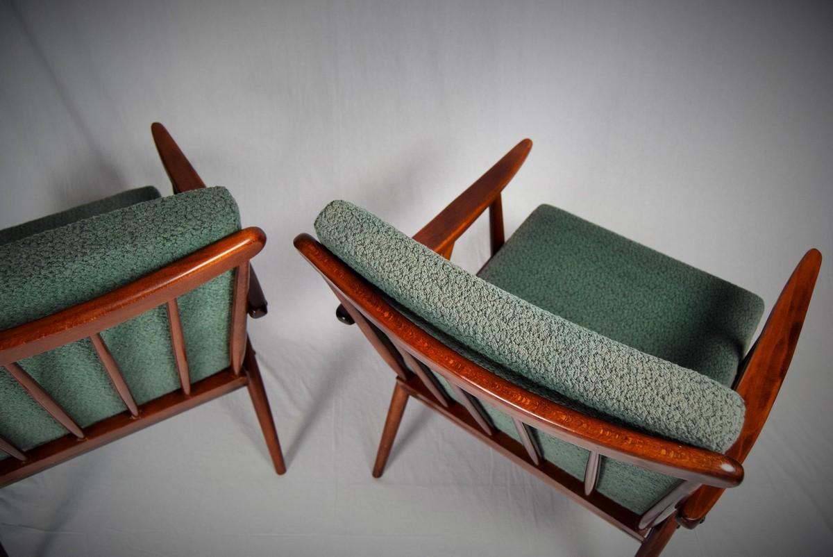Set of Two Armchairs Ton, 1960s In Good Condition In Praha, CZ