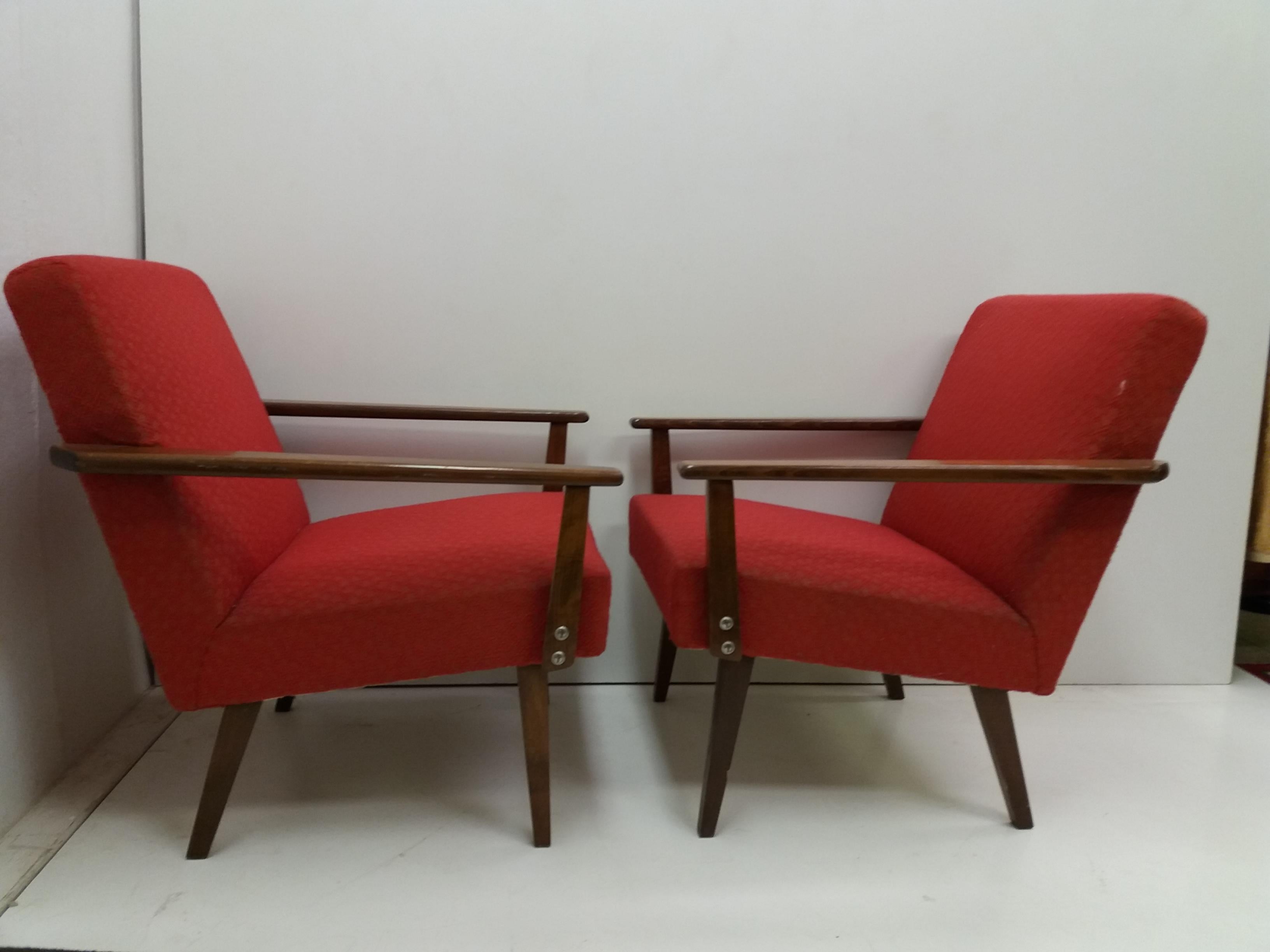 Ensemble de deux fauteuils / Ton, années 1960 en vente 3