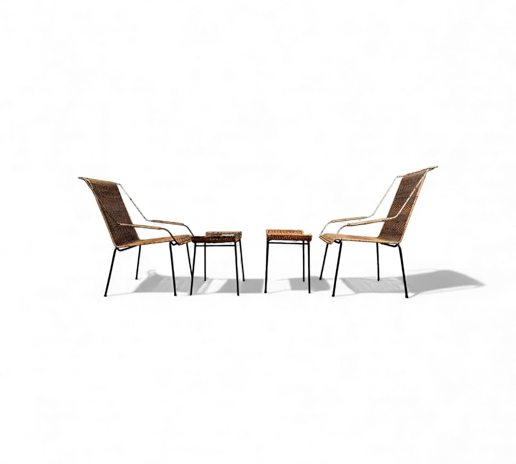 Brésilien Set of Two Armchairs with Stools in Cane & Iron, Carlo Hauner, 1950s en vente