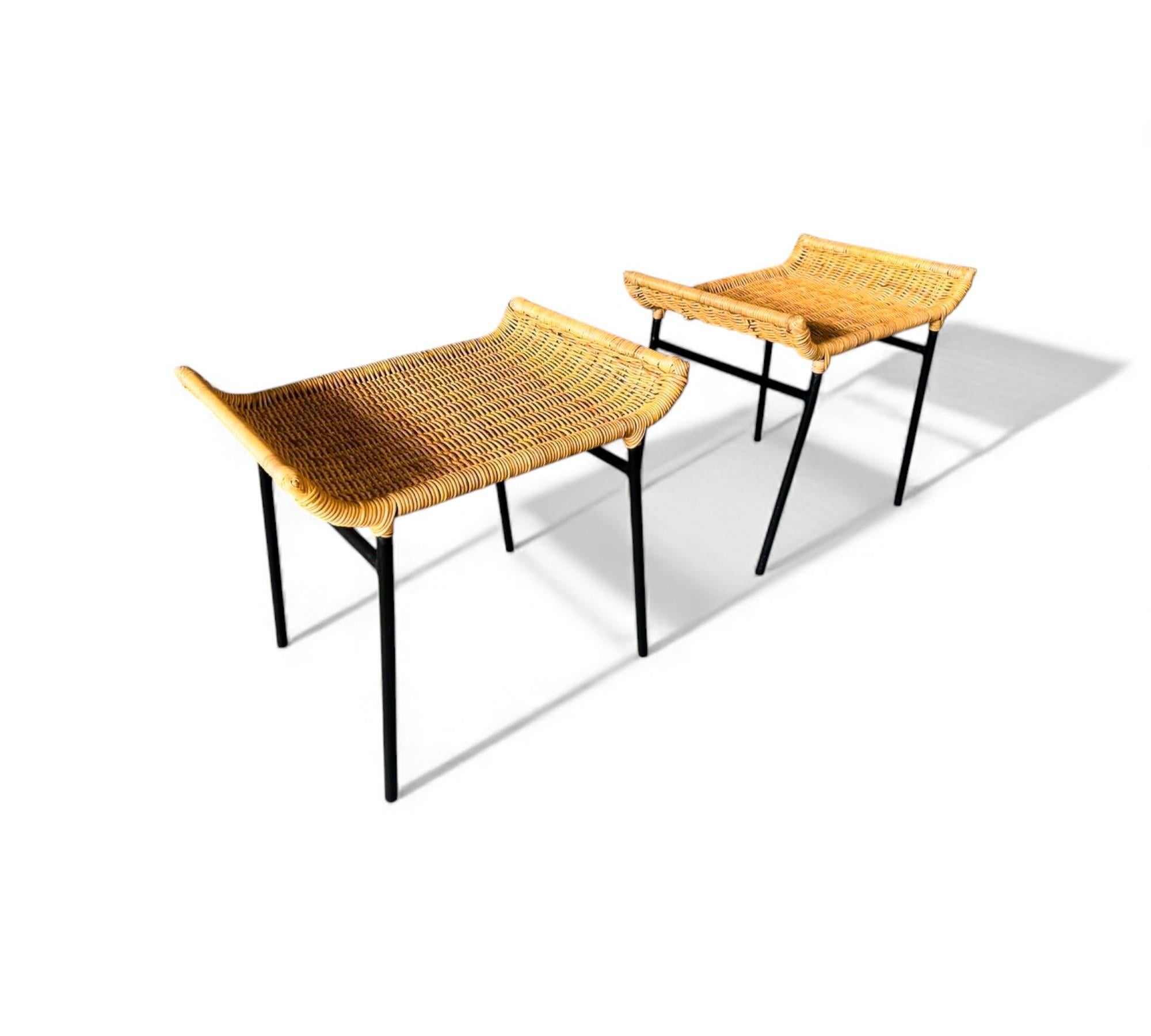 20ième siècle Set of Two Armchairs with Stools in Cane & Iron, Carlo Hauner, 1950s en vente